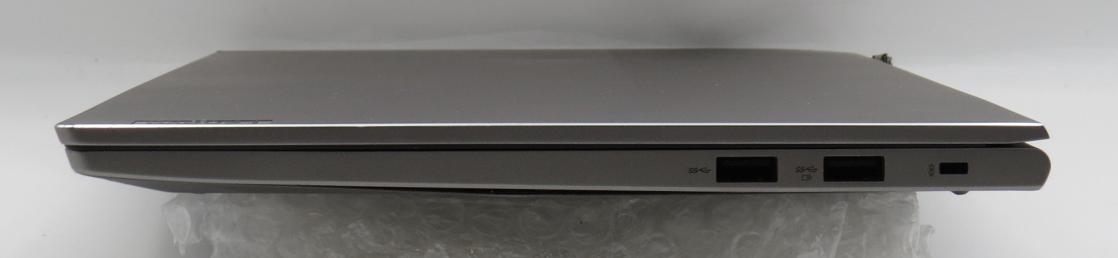 Lenovo ThinkBook 13s G2 | i7-1165G @ 2.8GHz | 16GB DDR4 | 13.3″ | No OS/HDD/AC