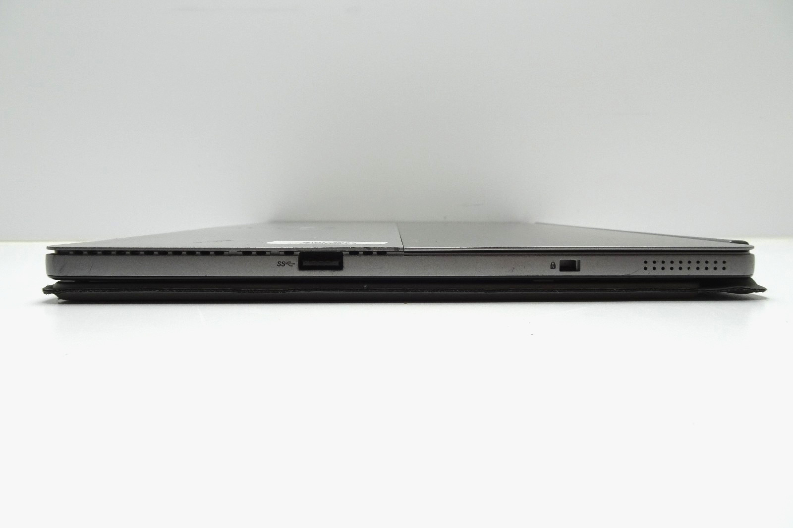 Dell Latitude 7200 2-in-1 | i5-8365U | 8GB RAM | 512GB NVMe | Linux | READ