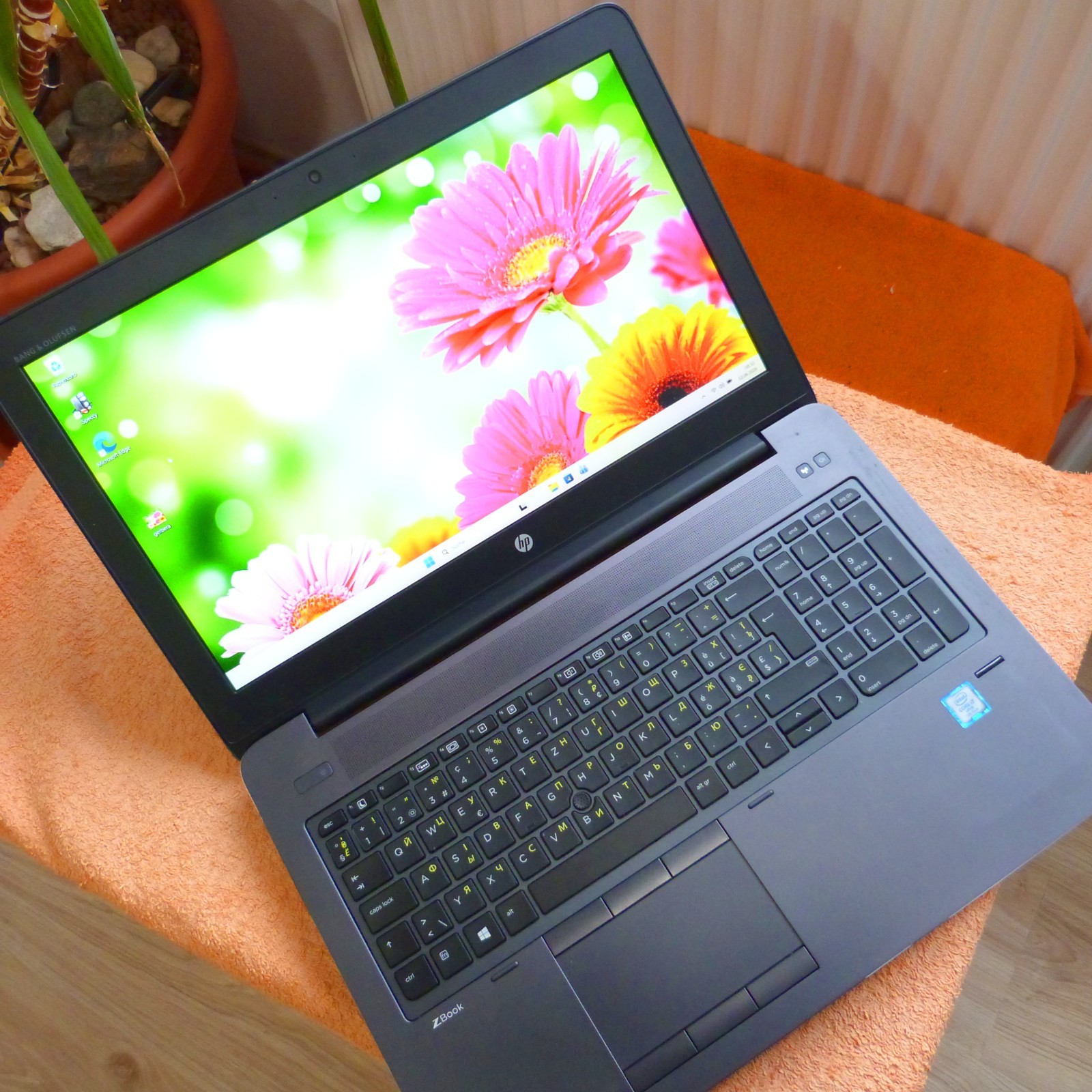 HP ZBook 15 G4 ELITE WORKSTATION l 64GB RAM NEW l SSD Windows 11 PRO i7 Nvidia