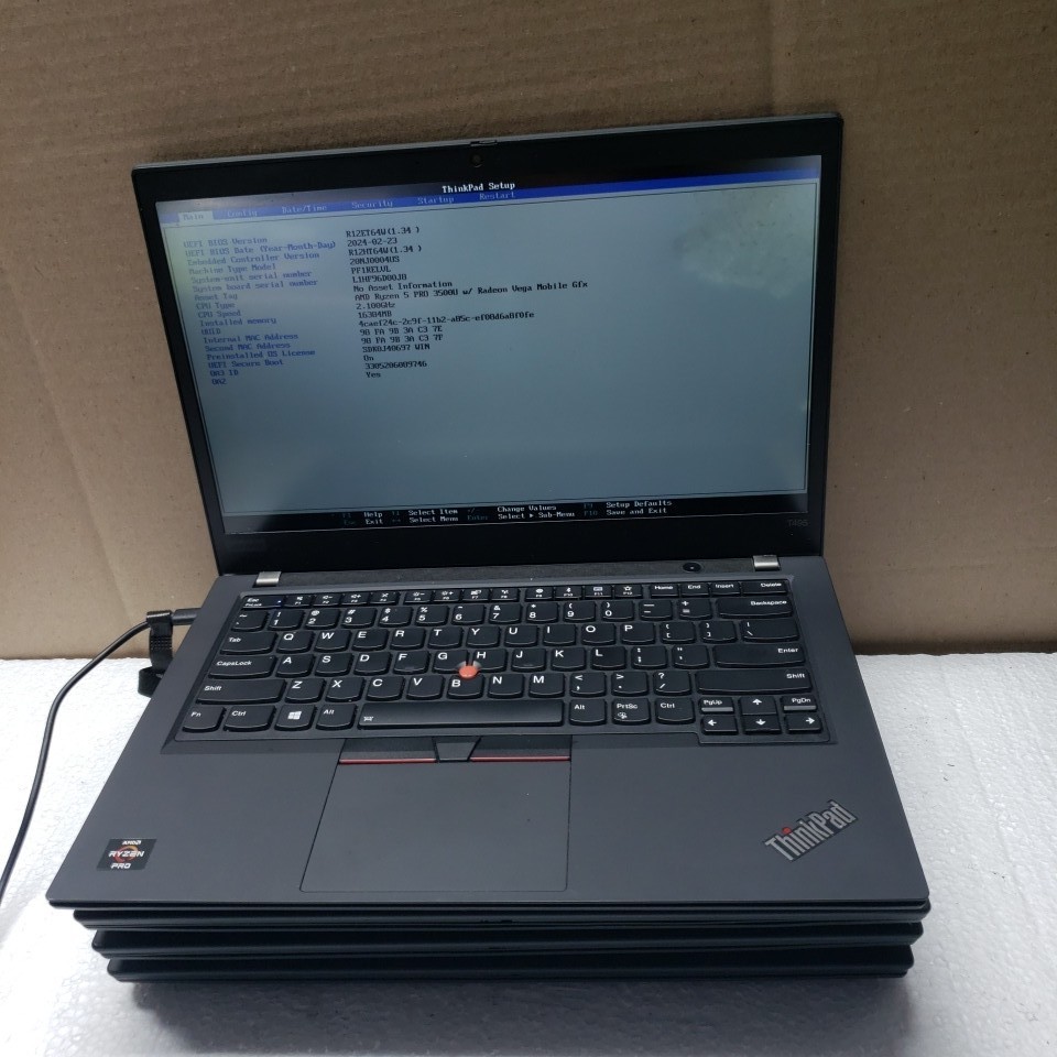 LOT OF 4 Lenovo Thinkpad T495 AMD ryzen Pro Laptop FOR PARTS READ Bad Screen