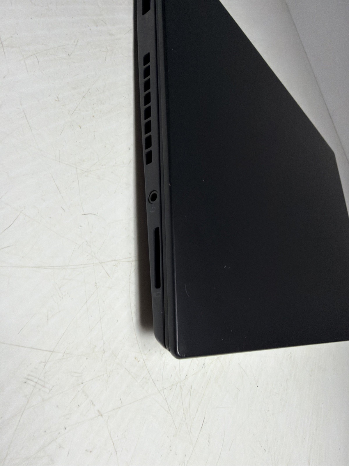 Lenovo Thinkpad T460s 14″ Laptop i5-6200u 8gb Ram No Drives Boots Bios