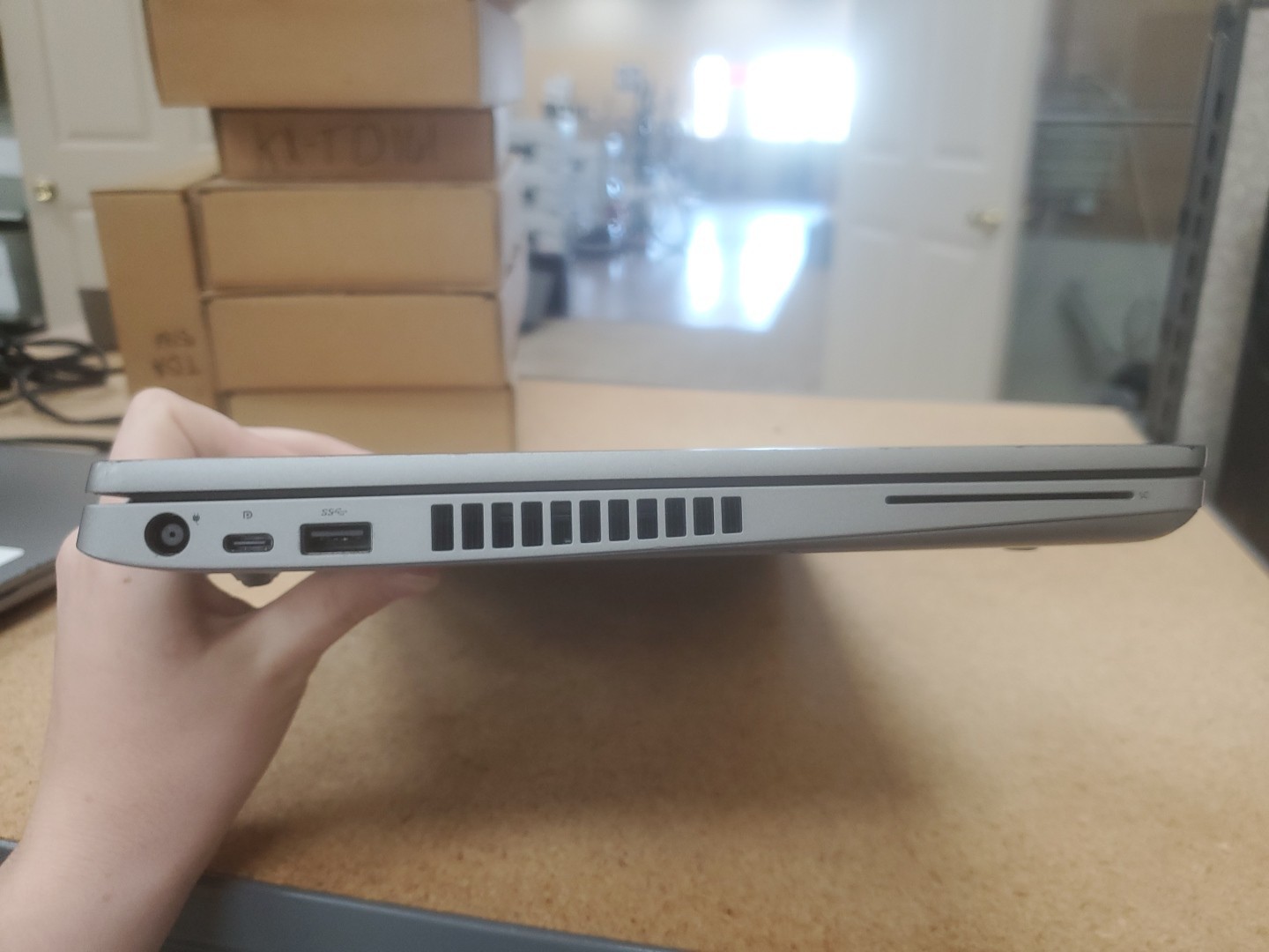 Dell Precision 3550 Laptop – i5-10310U 8GB 256GB SSD 15.6″ 051526-4