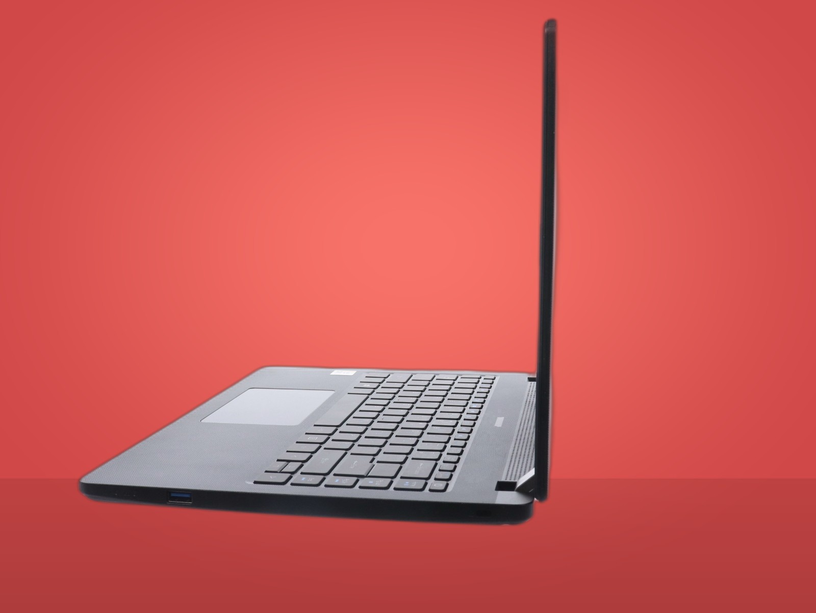 Acer TravelMate P214 Intel Core i3-10110U 8GB RAM 256GB NMVe Win11H No Adapter