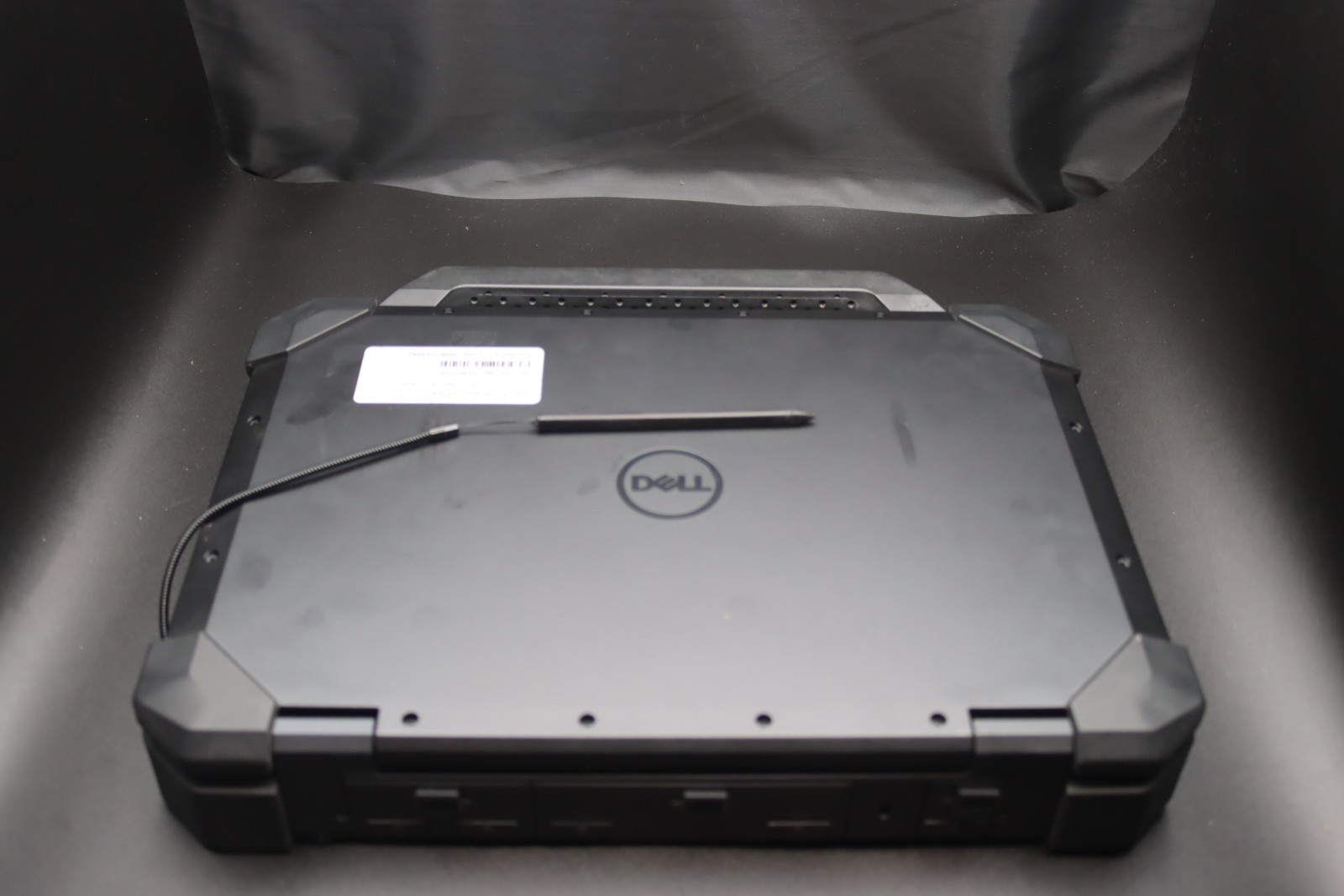 Dell Rugged Extreme 7424 14 inch (256GB Intel Core i5 8th Gen. 8GB) Cellular/LTE