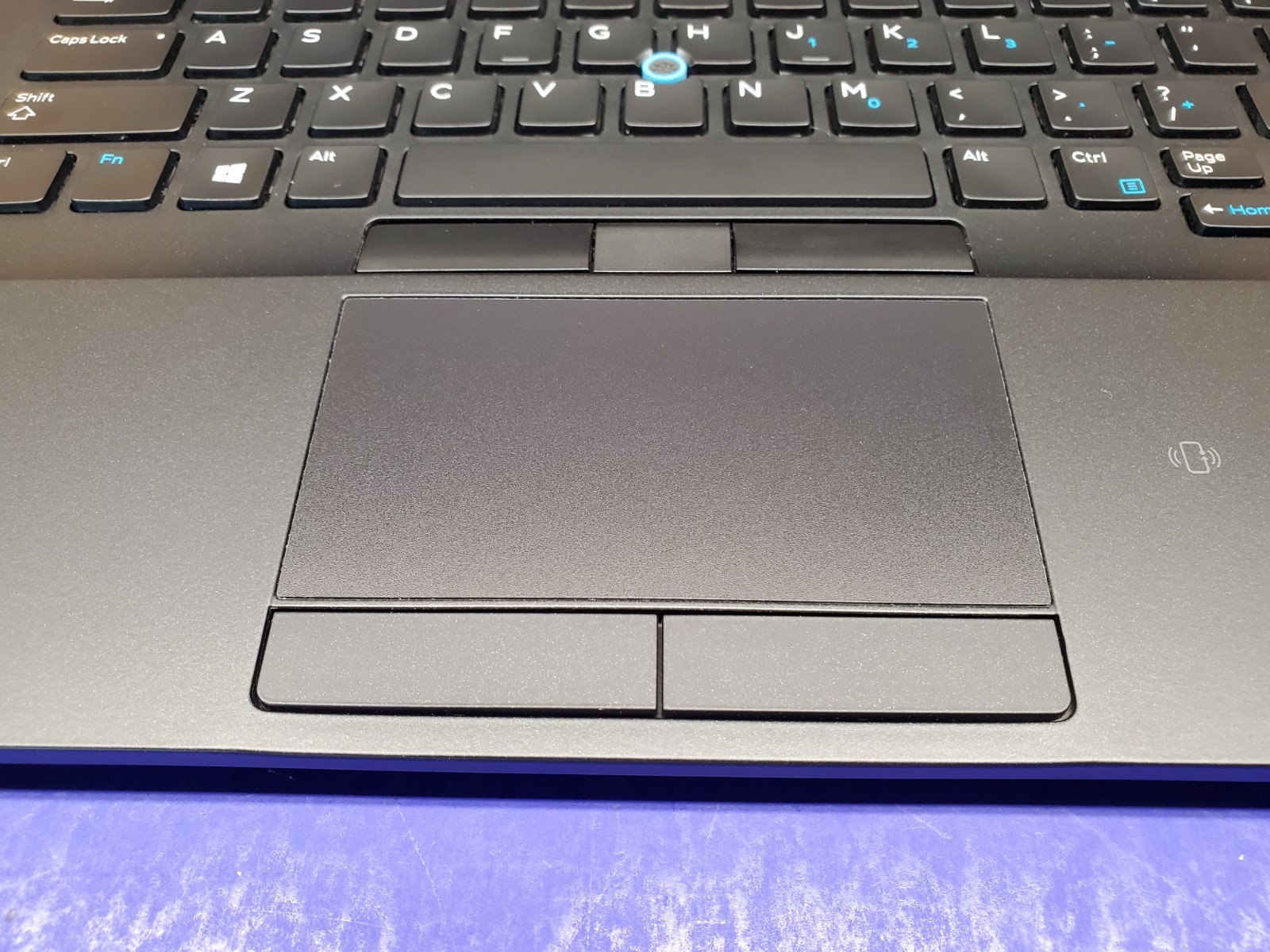 Dell Latitude 7490 Core i7-8650U@1.9GHz 16GBram 512ssd “Professionally Restored”