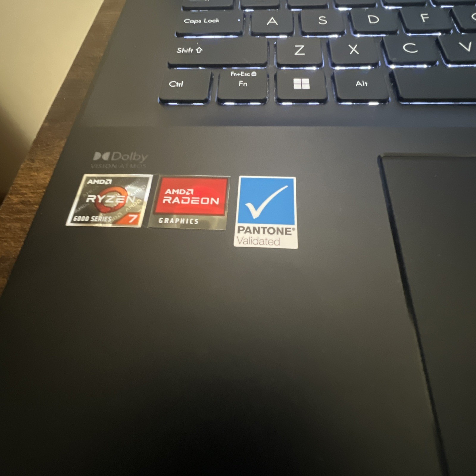 Asus Zenbook UM6702RA. AMD Ryzen 7 6800h. Radeon Graphics. 8gb Ram. 512gb SSD