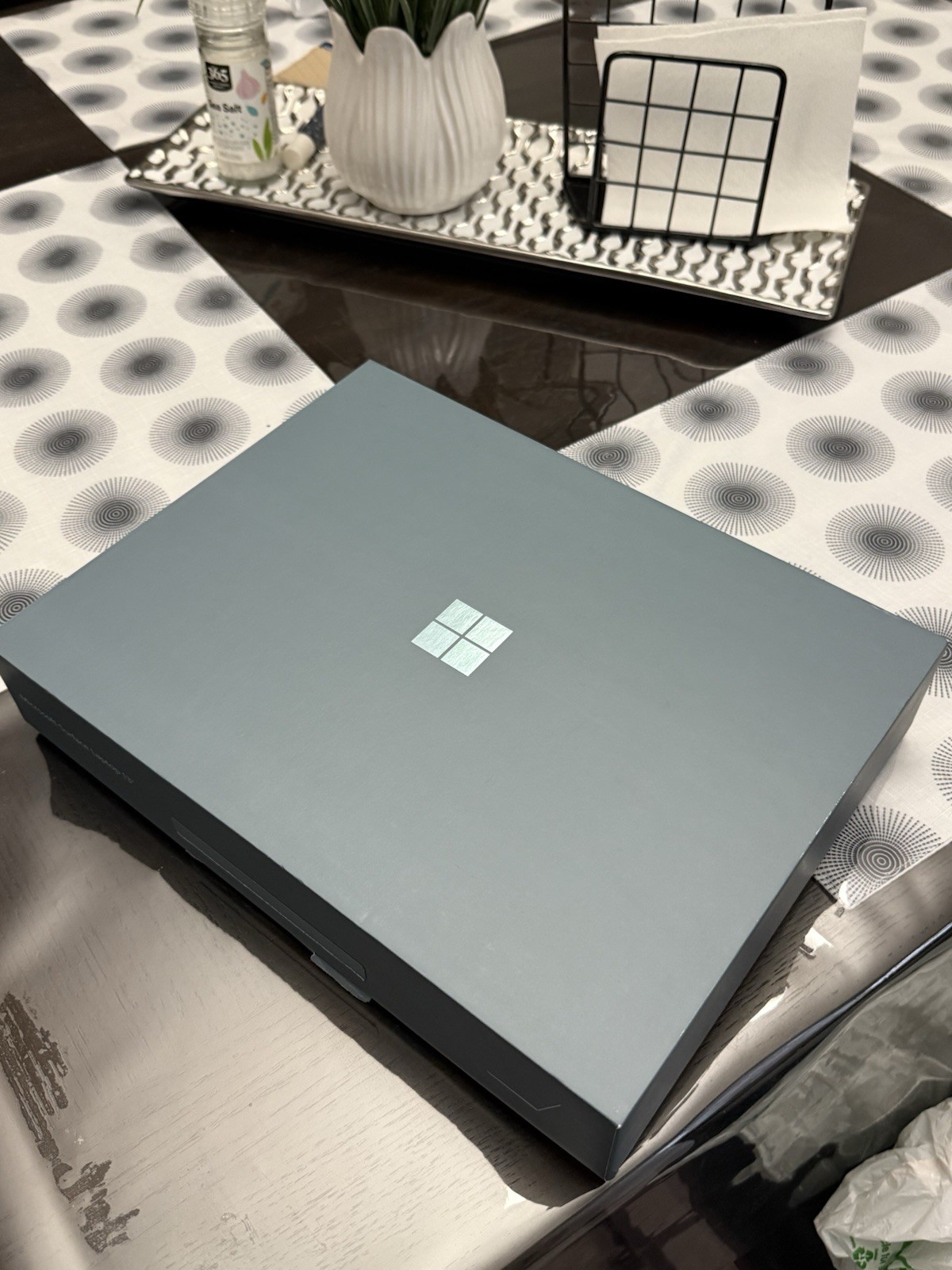 Microsoft Surface Laptop 13″ Snapdragon X Plus 16GB 512GB Touch, Ocean 2025