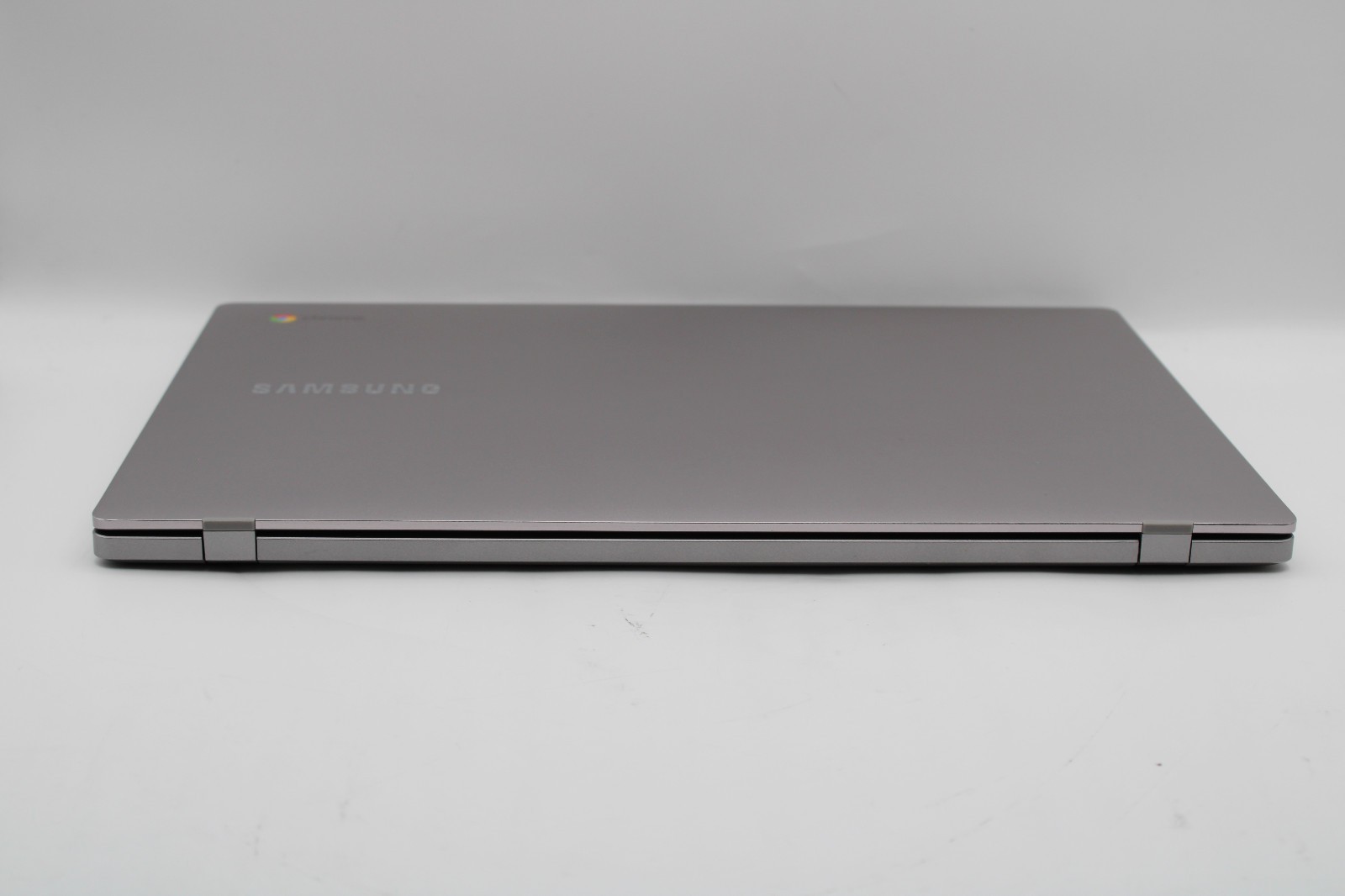 Samsung Chromebook 4+ Celeron N4000 @ 1.1 GHz 4GB RAM 32GB SSD Chrome OS