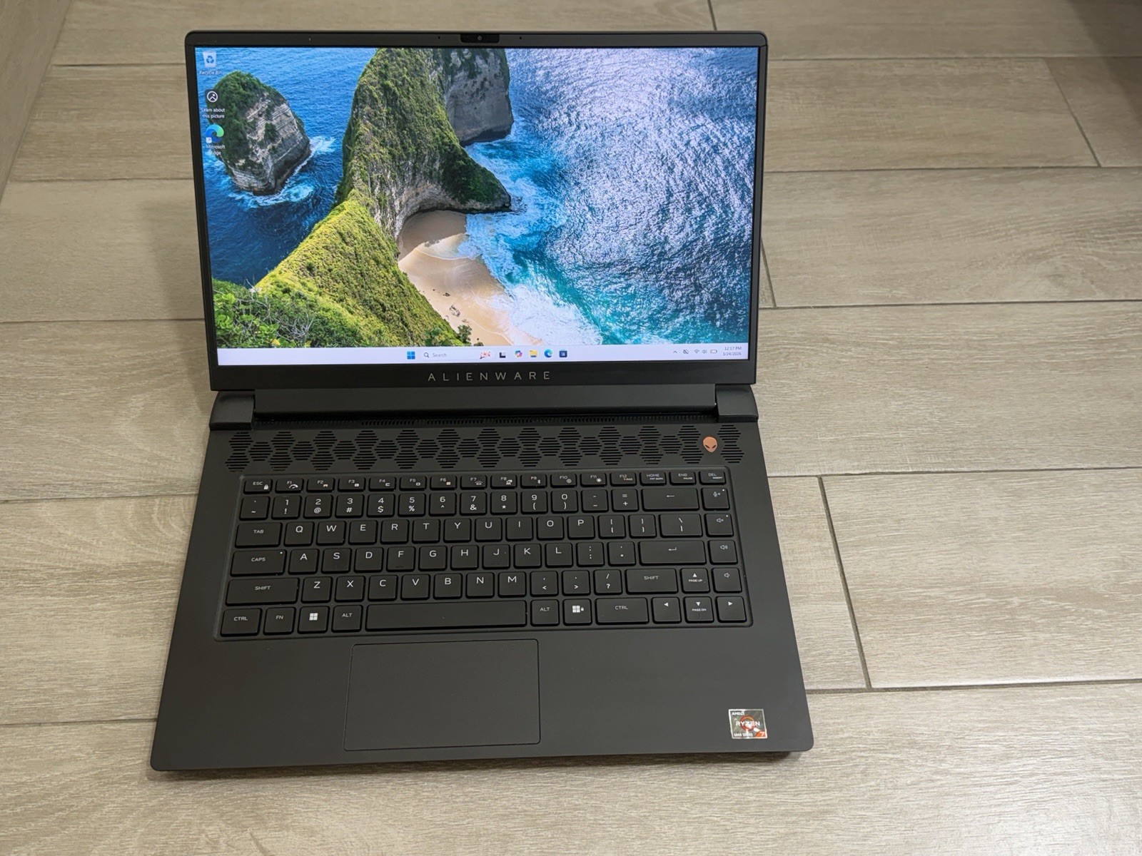 “READ”Alienware M15 R7 AMD Ryzen 7 6800H GeForce RTX 3060 16GB RAM 512GB NVMe