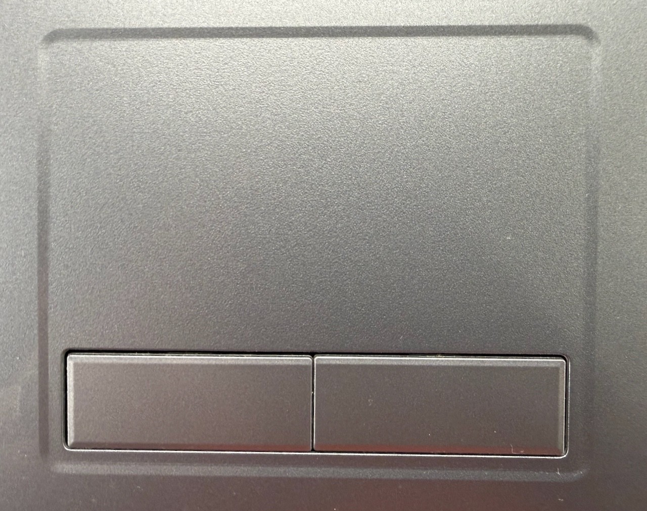 Dell Studio 1737 PP31L 17″ Laptop Core 2 Duo 4GB 320GB HDD Untested No Charger