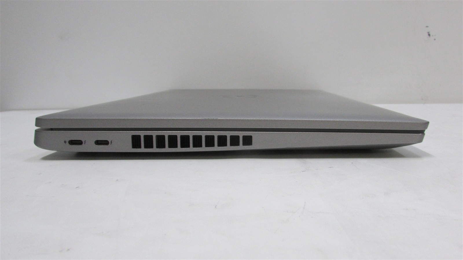 Dell Latitude 5520 i7-1185G7 3.0GHz 16GB RAM 500GB NVME 15.6″ W11 Pro COSM WEAR