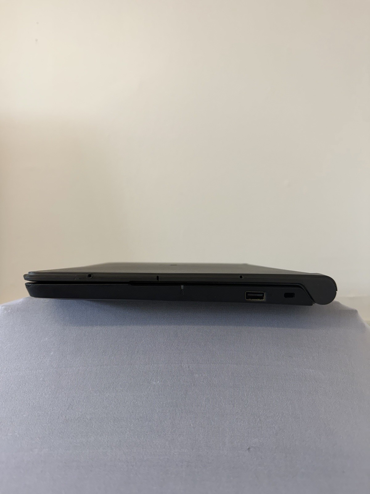 Dell Chromebook 3120 Laptop – Good Screen -Intel Celeron N2840-RAM 4GB- Read Des