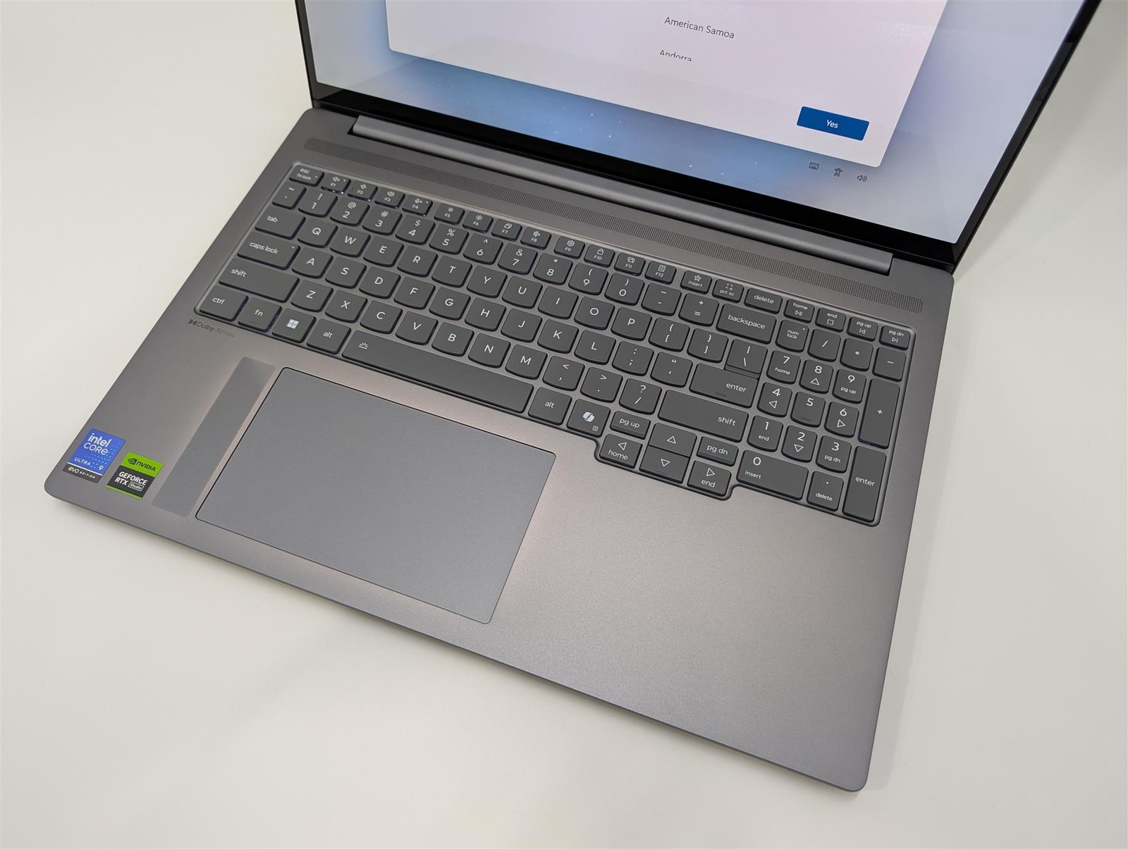 Lenovo IdeaPad Pro 5 16″ Ultra 9 285H 32GB 1TB SSD RTX Luna Grey Used-Very Good