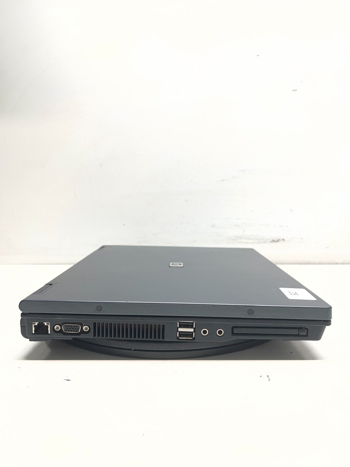 HP HSTNN-I05C Intel Centrino NO RAM NO HDD NO BAT – FOR PARTS