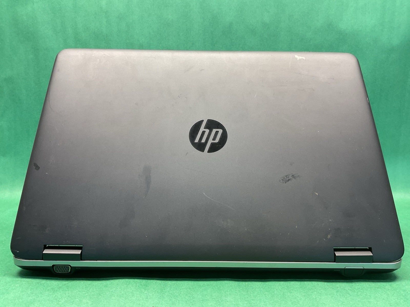 HP Probook 850 G3 15.6″ – Powers On – NO HARD DRIVE- Untested