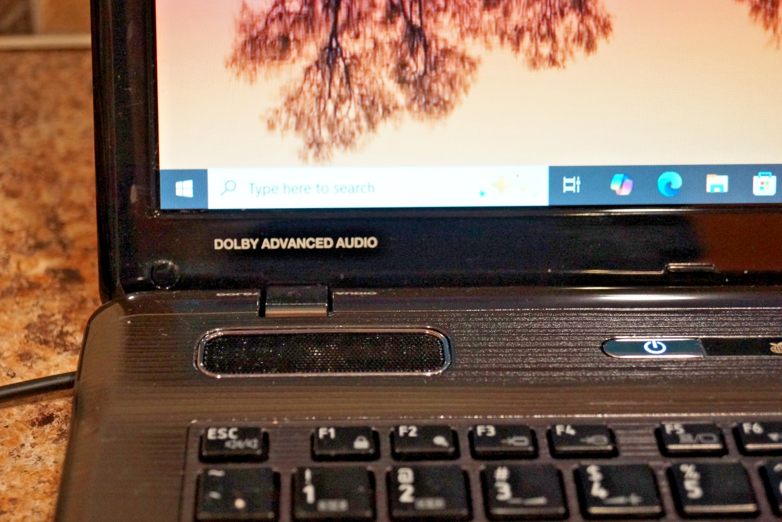 Active 22H2 Version WIN10 PRO Toshiba P775-S7215,GEN2 i7@2.00GHz,6GB RAM,720GB