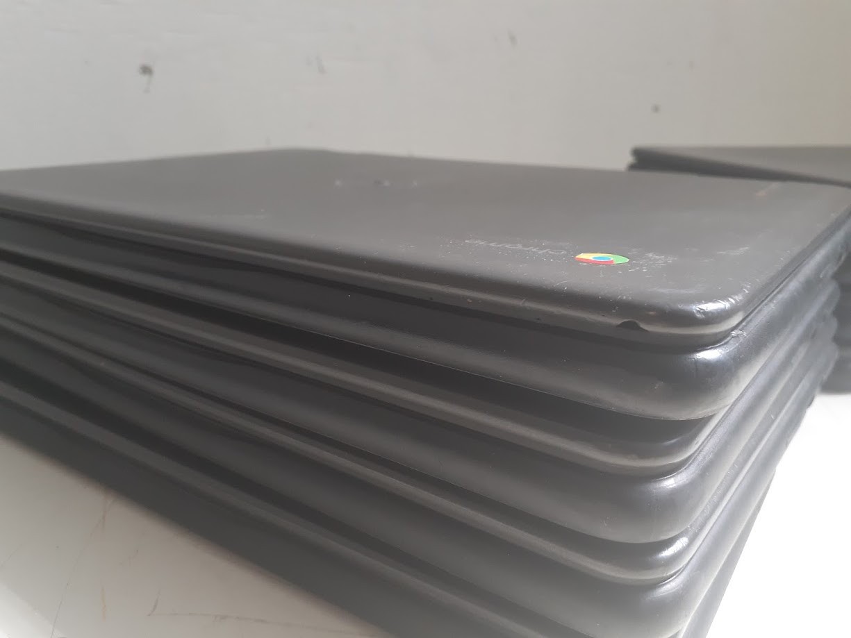 Lot of 10 Dell 3100 Chromebook 2in1 11″ Touchscreen 4GB RAM 32GB eMMC -Fair