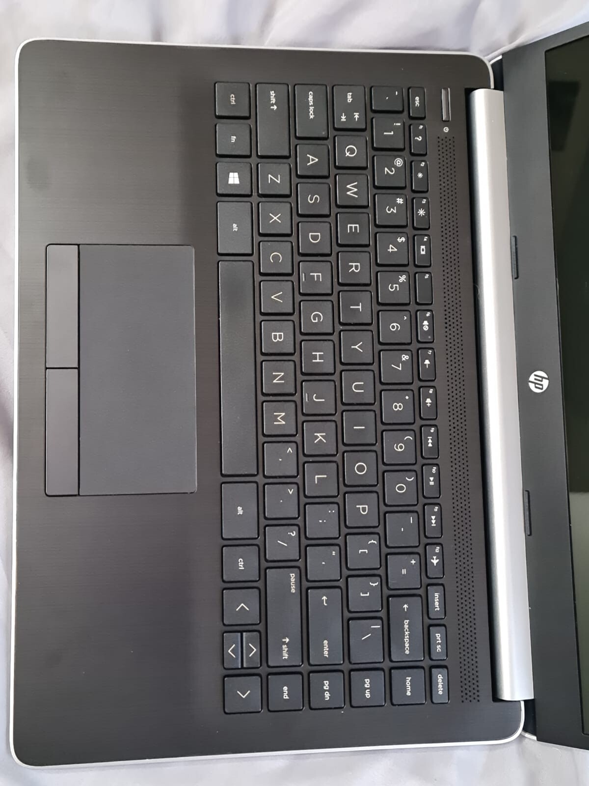 HP 14-dk0002dx 14″ (128GB, AMD A9-9425 Dual-Core, 3.1 GHz, 8GB) Laptop – Silver