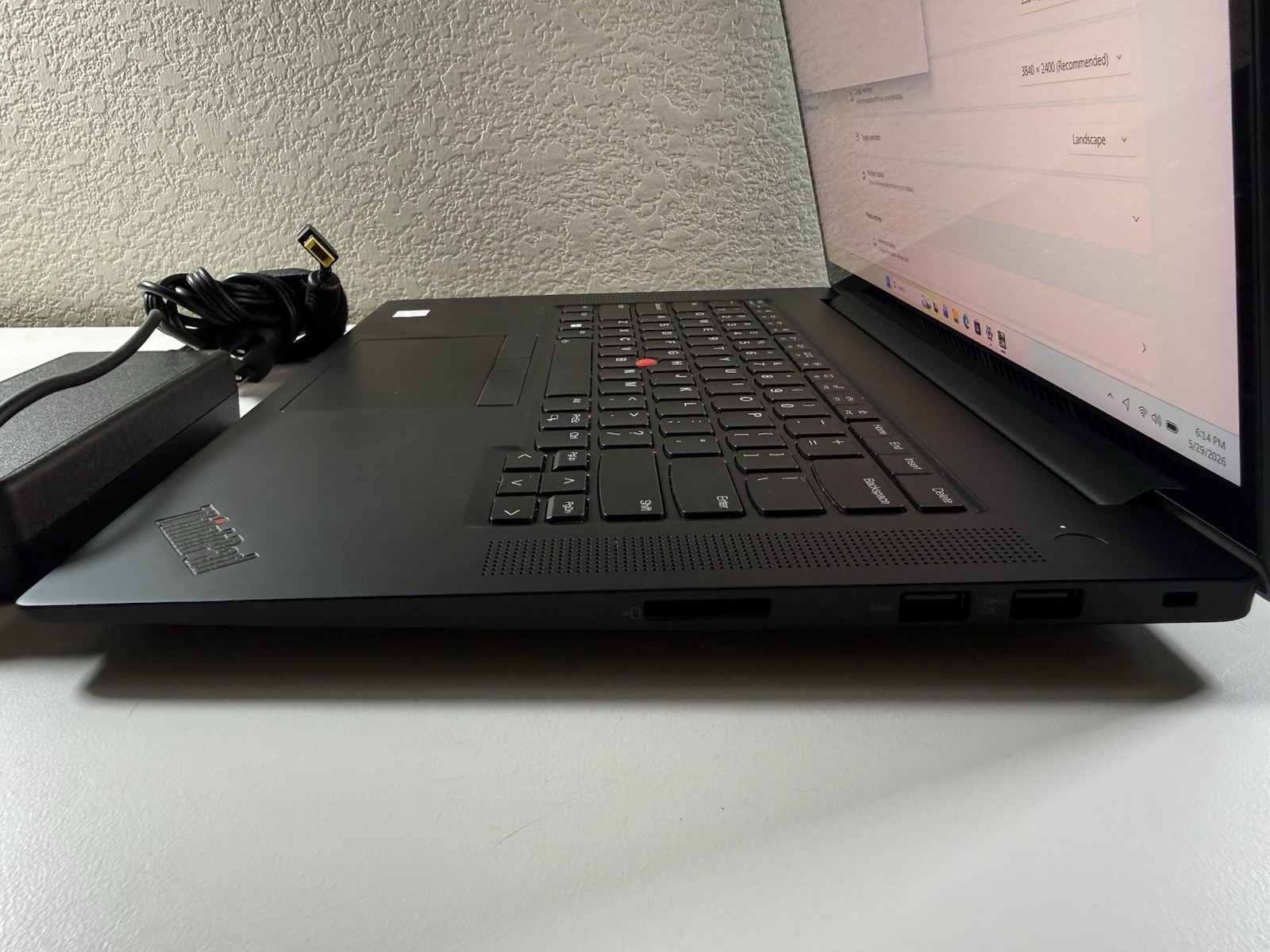 LENOVO THINKPAD P1 Gen 4 TOUCH 4k I7-11850H 512GB 16GB RAM NVIDIA T1200 WIN 11