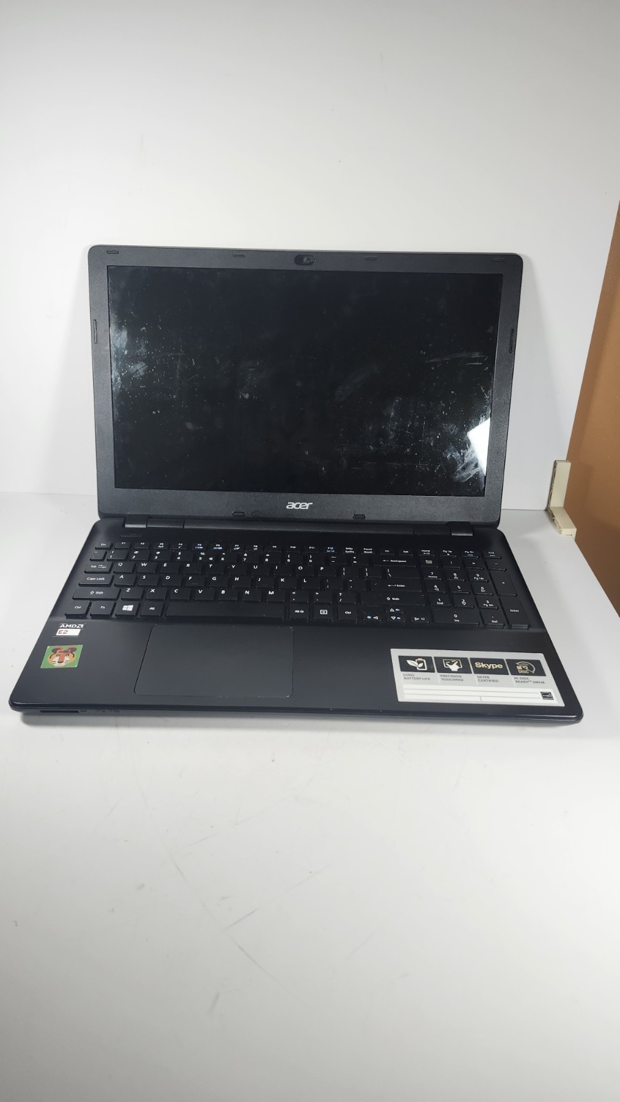 Acer Aspire E5-521-23kh Laptop W/ Adapter Charger Tested Working Windows 10 READ