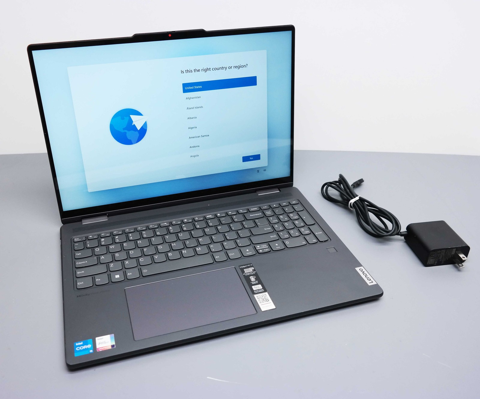 Lenovo Yoga 7 16ITL8 16″ i5-1335U 1.3GHz 8GB RAM 512GB SSD