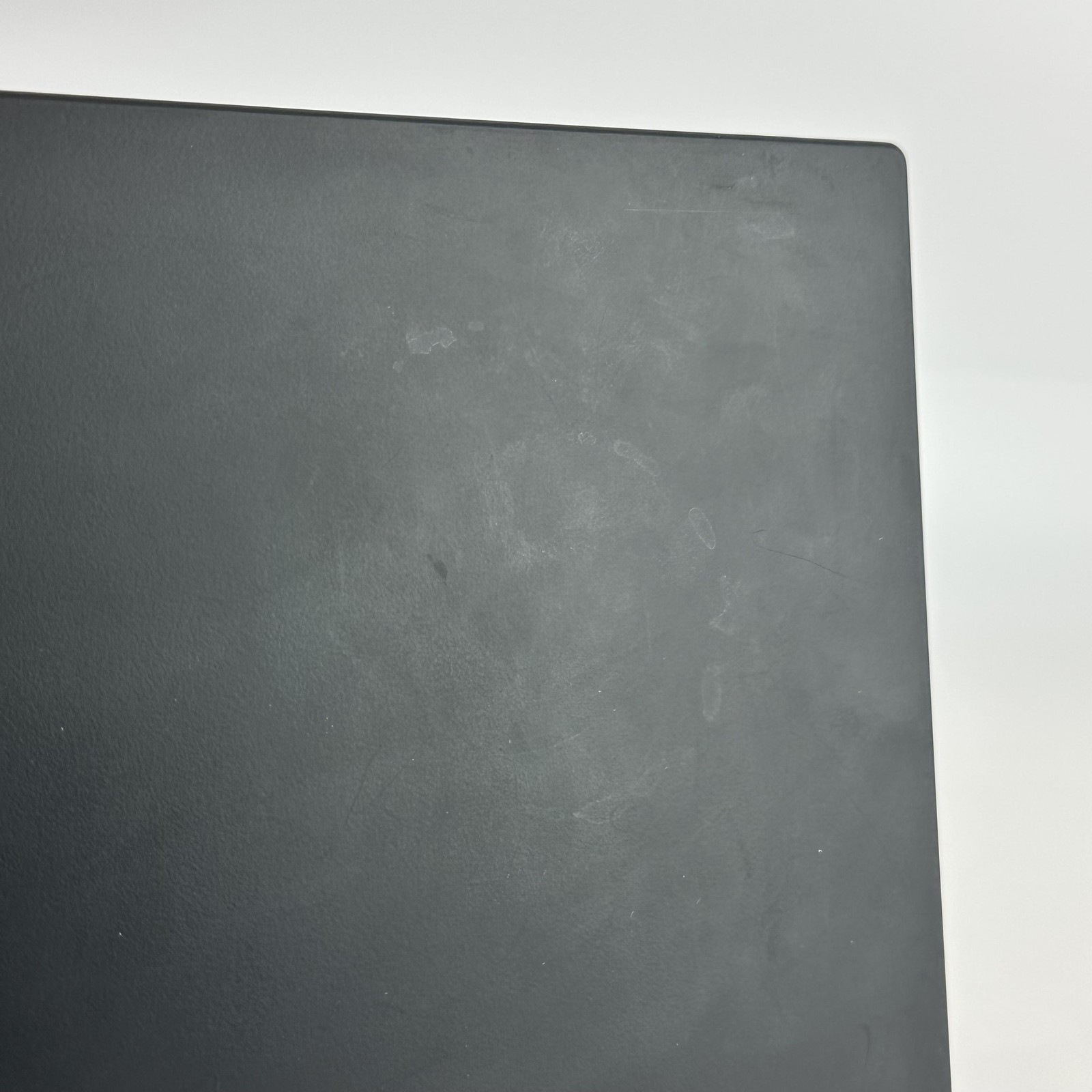 Lenovo ThinkPad X1 Carbon Gen 8 14 2K i7-10610U 1.80GHz 16GB 512GB SSD Good