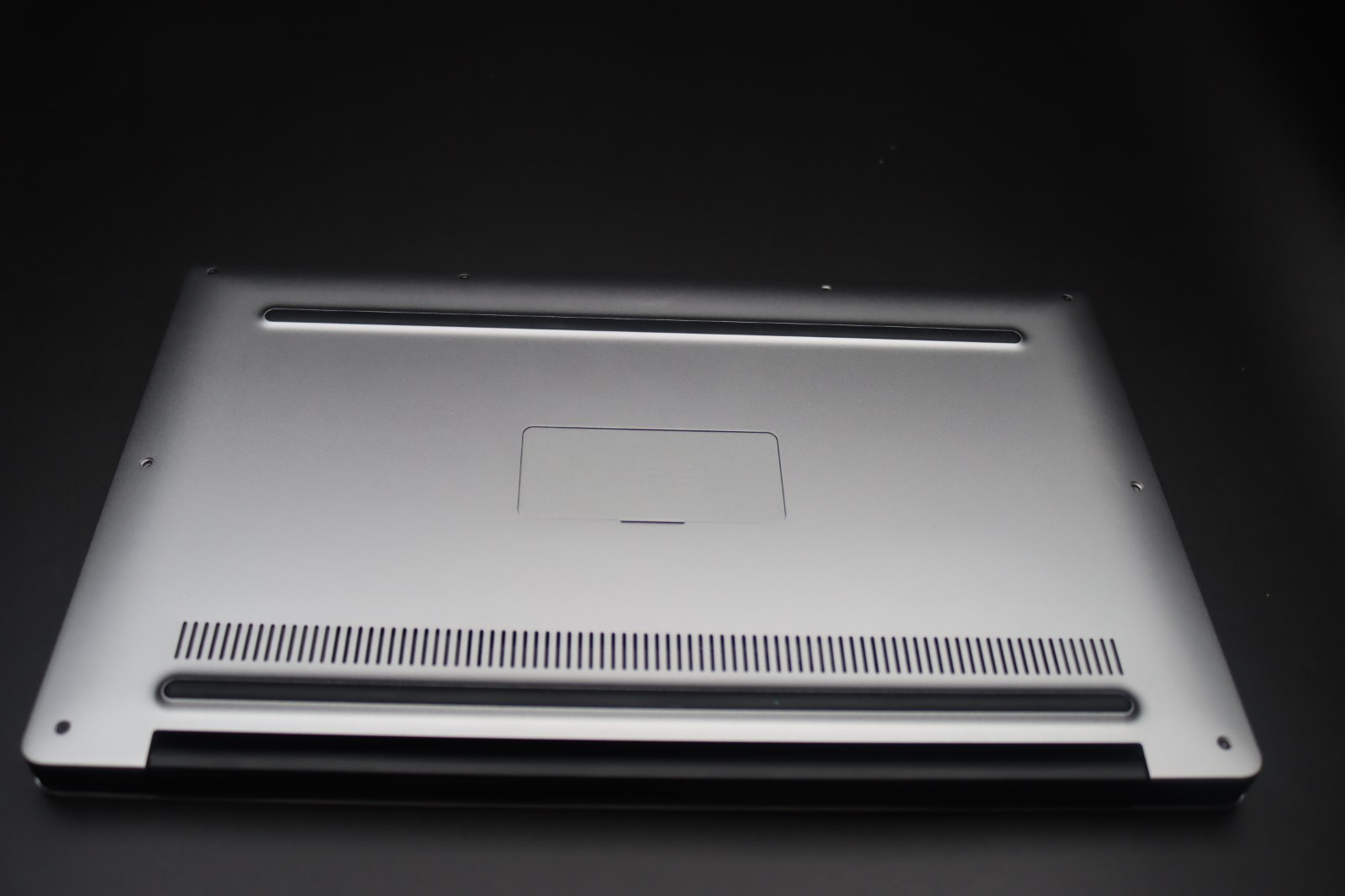 Dell XPS 13 9343, 13.3″ Intel Core i5-5200U, 4GB RAM, 128GB.