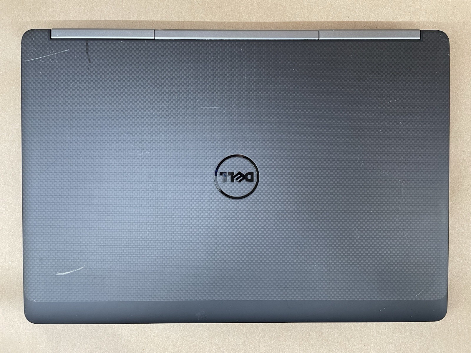 Dell Precision 7520 15.6″ i7-6820HQ @ 2.70GHz NO RAM NO SSD
