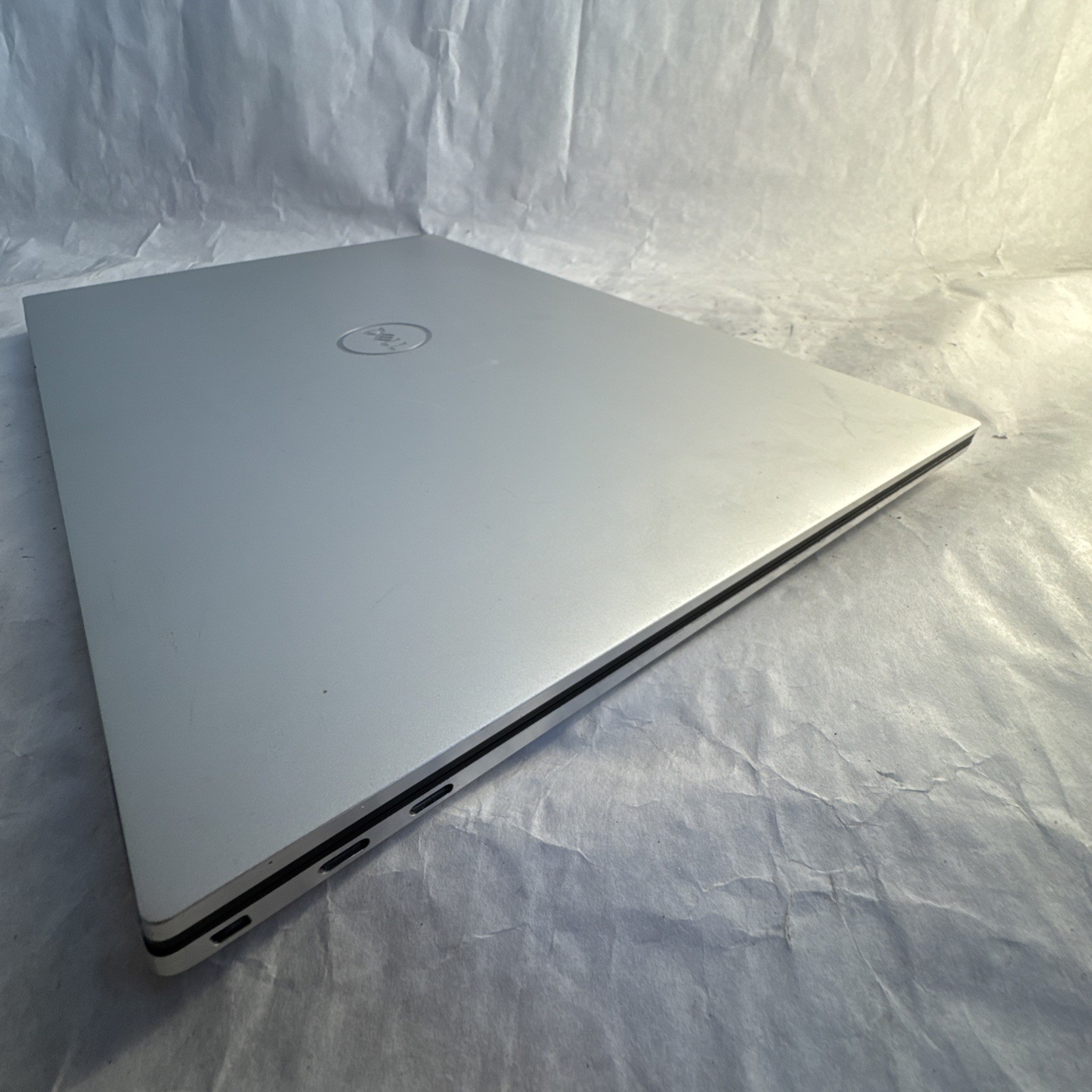 Dell XPS 15 9510 15” Intel Core i5-11400H @2.70GHz 16GB RAM 512GB SSD W11P
