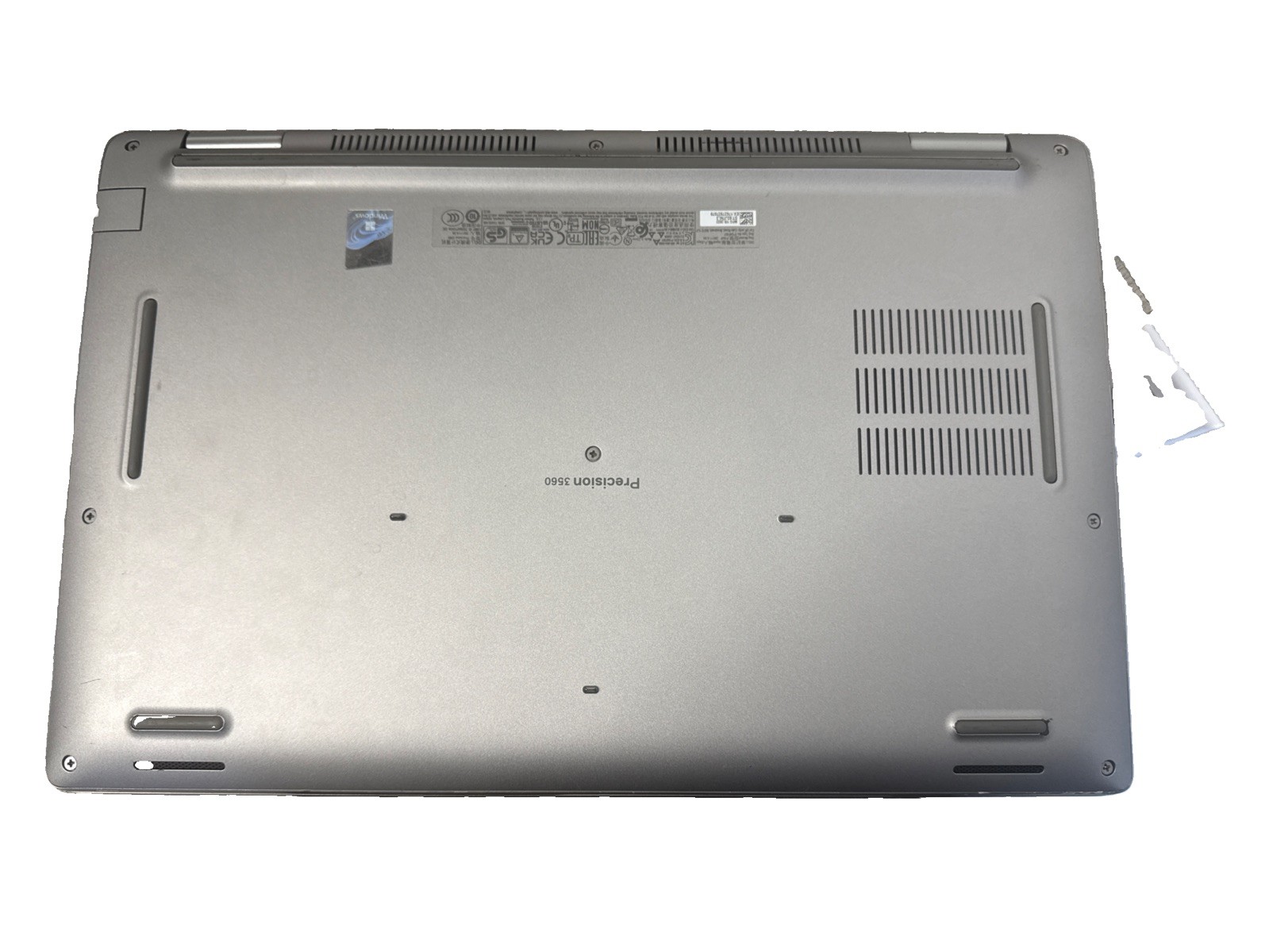 Dell Precision 3560 15.6″ i7-11th Gen*NO RAM/SSD* DOES NOT POWER ON