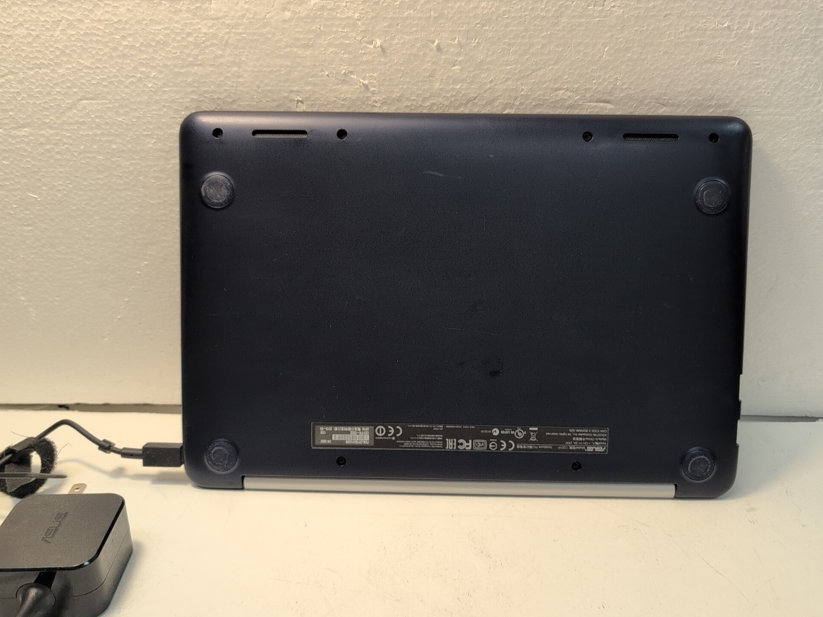 🔥 ASUS C201P 11 inch Chromebook ARM V7 CPU/4GB RAM/ 16GB eMMC w/ CHARGER –