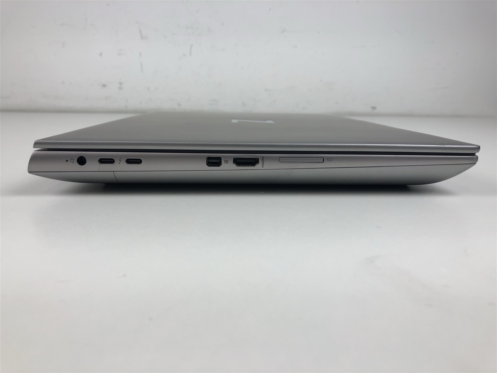HP ZBook Fury 16 G9: Core i7-12850HX 2.1GHz – 32GB – 1TB – RTX A3000 Mobile
