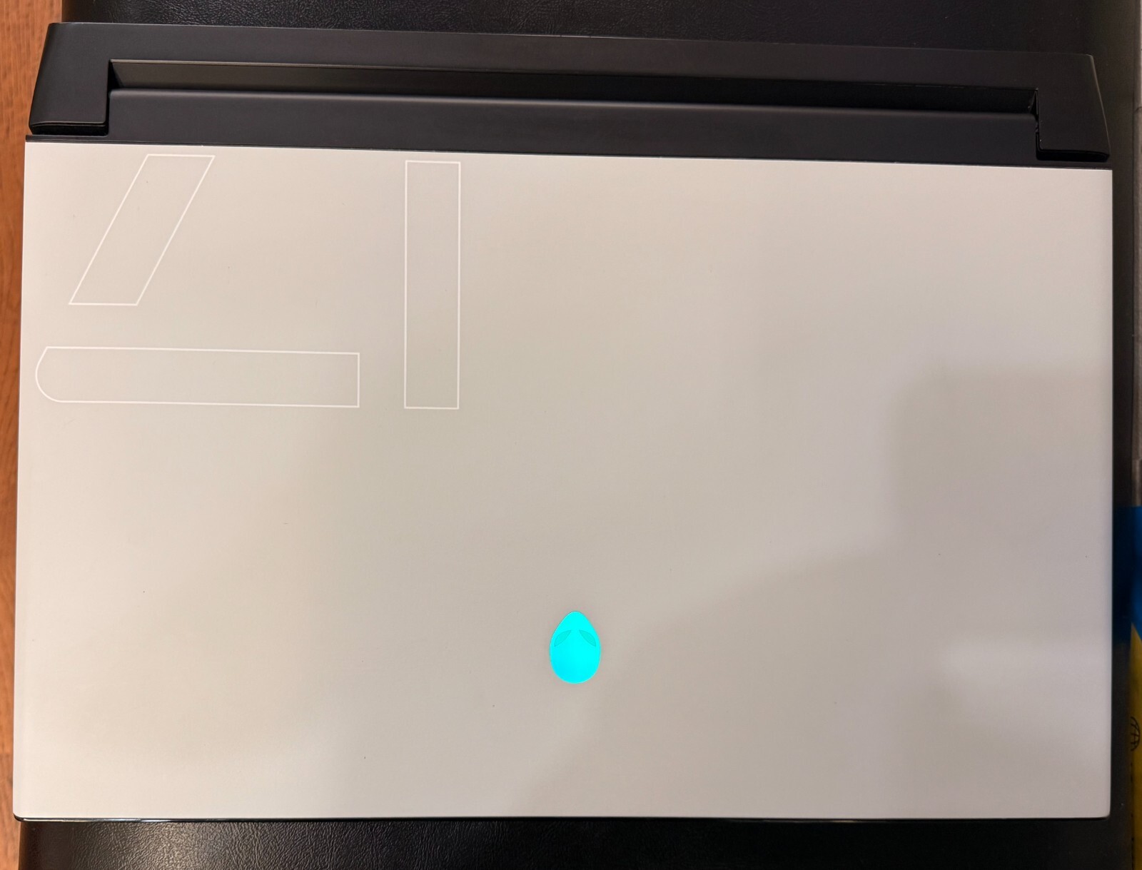 Wow Alienware M17 R3 – i7-10750H 16GB RAM 1TB SSD NVIDIA GeForce RTX 2070