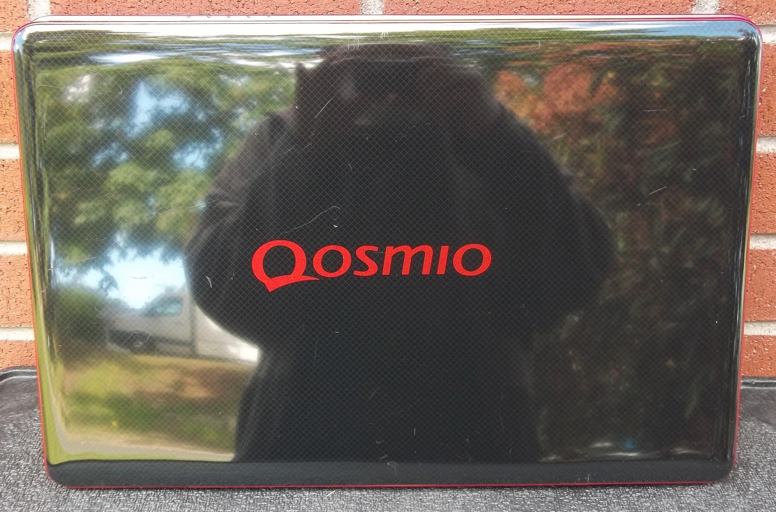 Toshiba Qosmio X505-Q860 18.4″ laptop, complete and functioning, see details