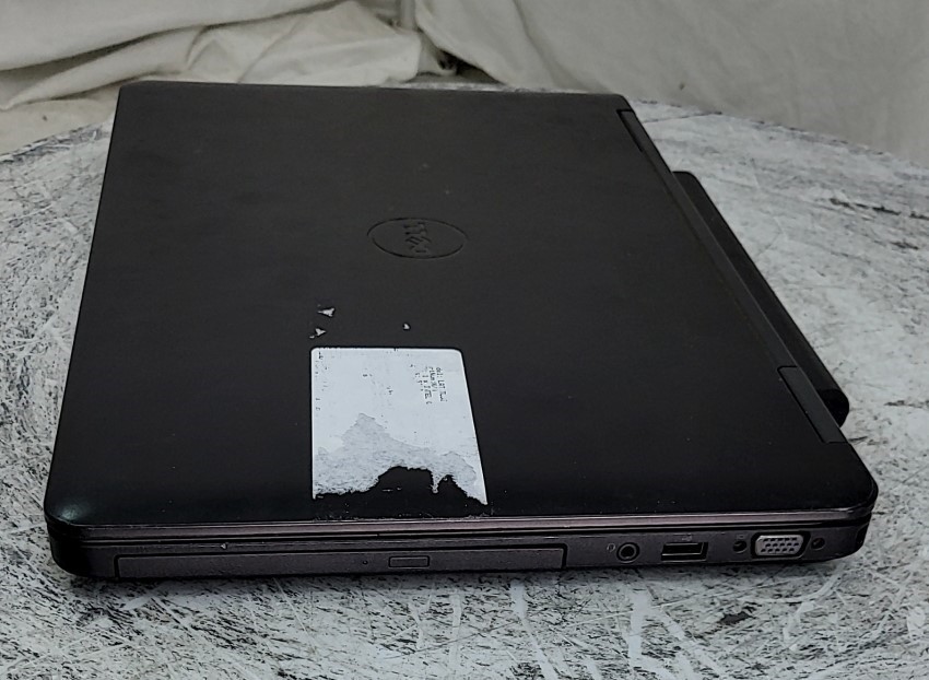 DELL LATITUDE E5540 Laptop INTEL CORE I7-4600U 8GB 500GB