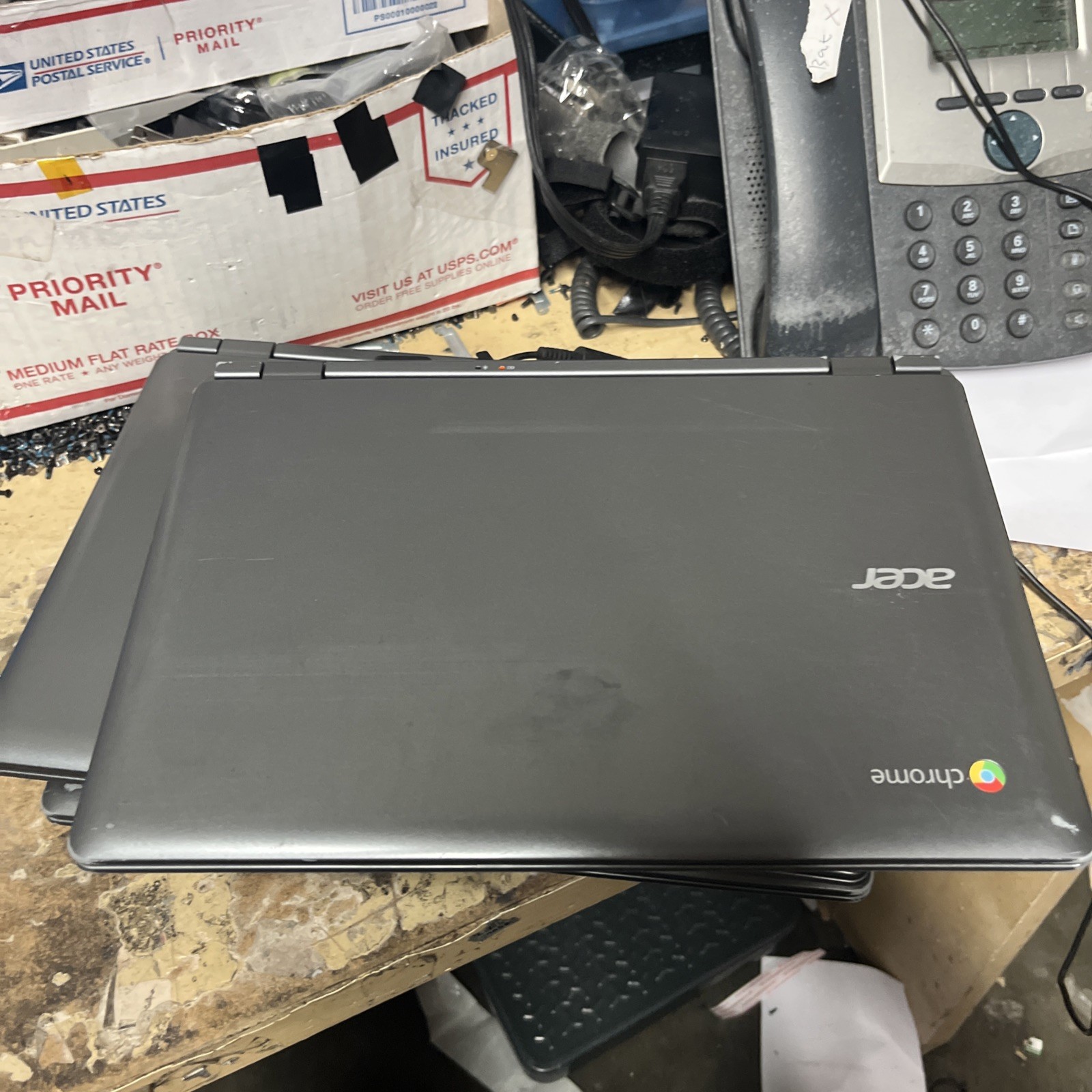 Acer Chromebook C730E-C555 11.6″ Intel Celeron 4GB 16GB Good Battery + Adapter
