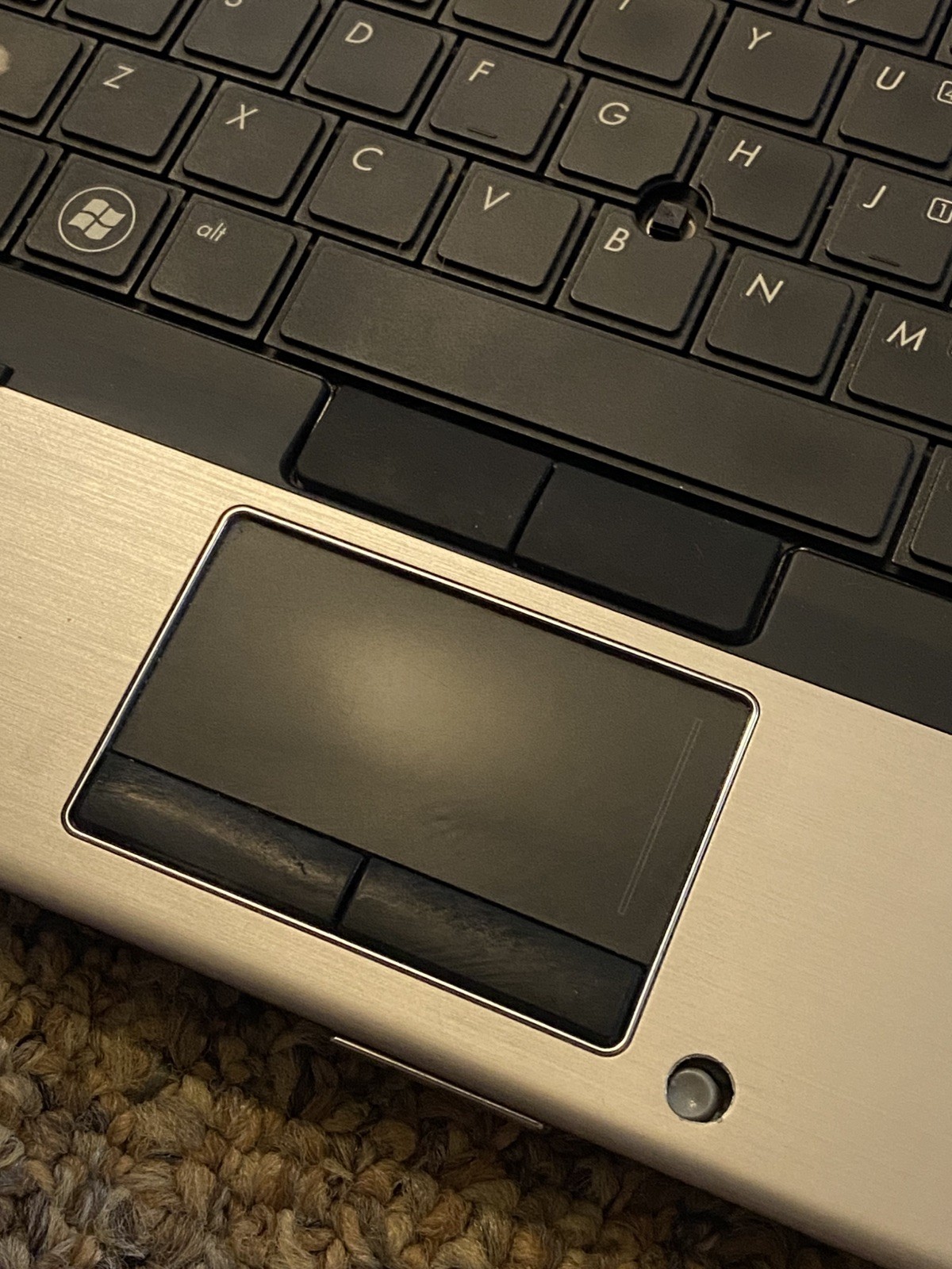 HP Elitebook 2540p Laptop Intel i7-L640 2.13GHz 4gb RAM no HDD – READ