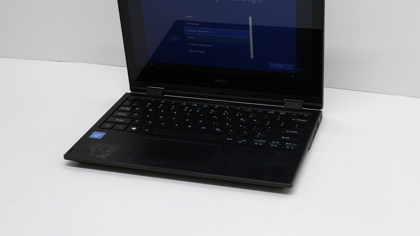 Acer TravelMate Spin B118-RN 12″ Celeron N3450 4GB 64GB – Fair READ DESC