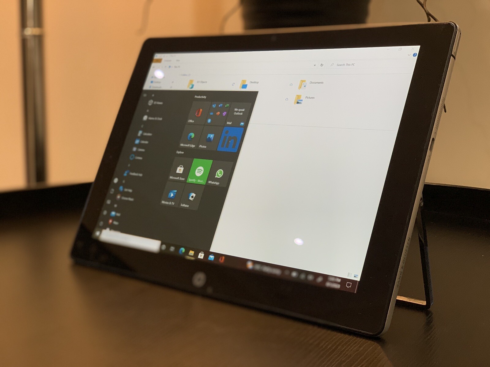 HP Spectre X2 Touch| Intel Core™m7-6Y75| 256GB SSD|8GB| Win10Pro Original