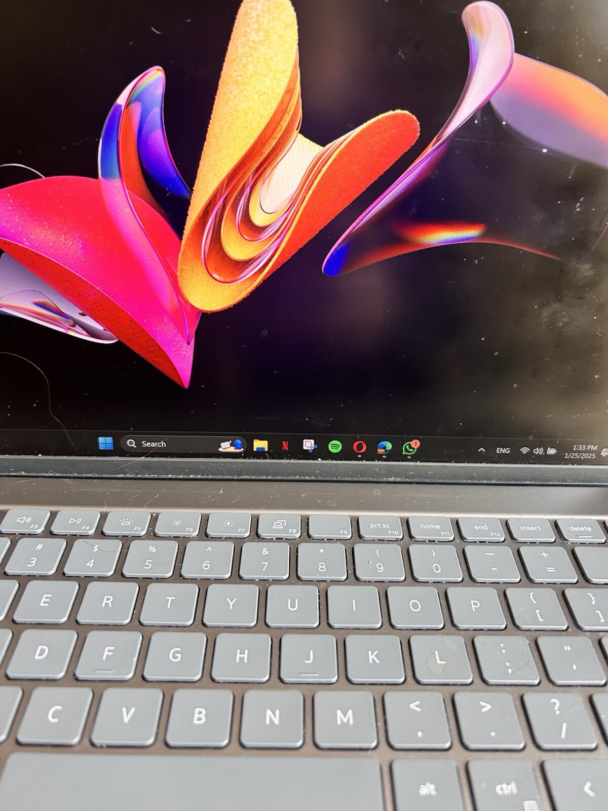 Laptop WITH TIKTOK. DELL 2022 Inspiron 5310 13.3″, Intel Core i5, Windows 11