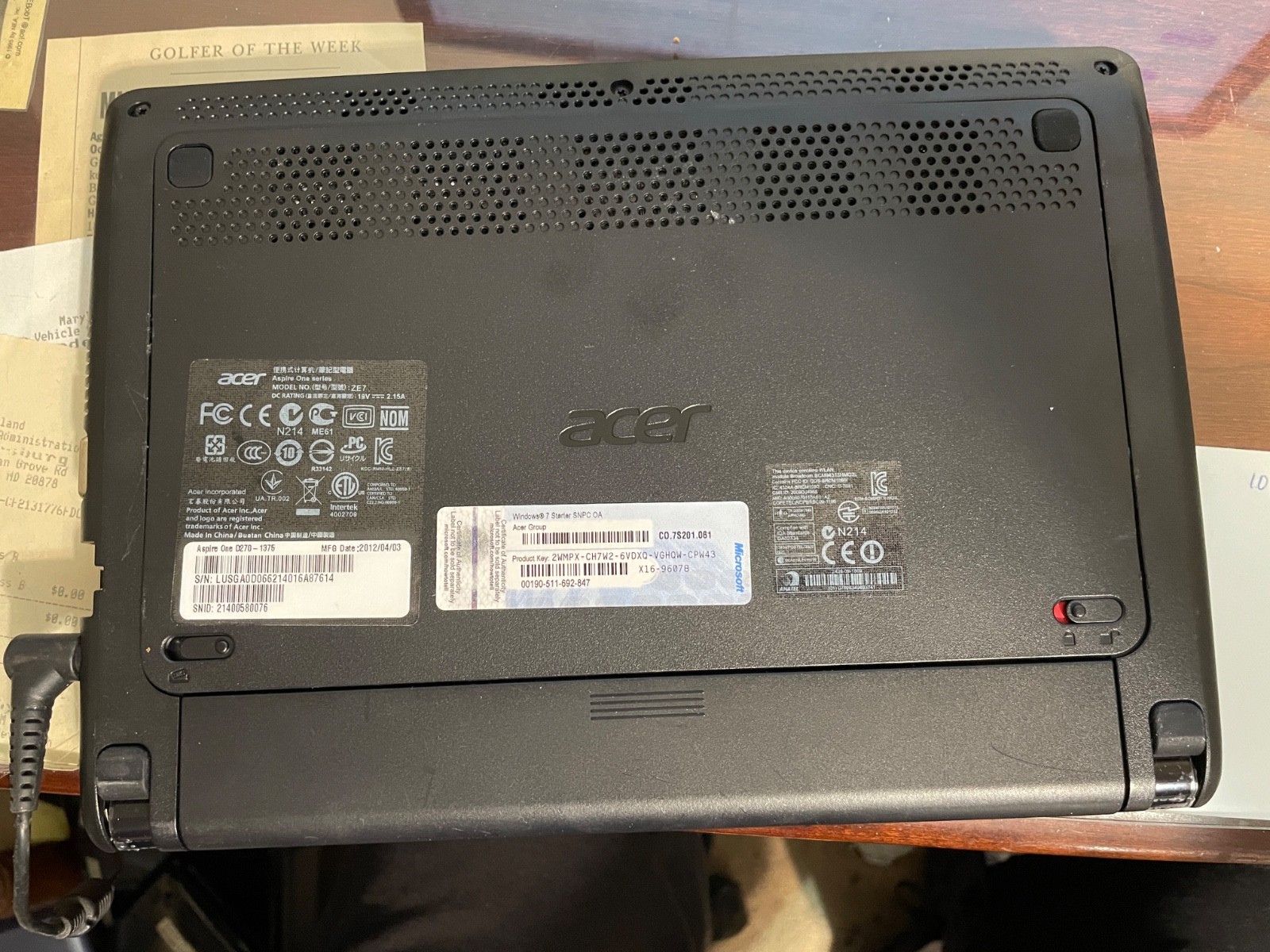 OEM Acer Aspire One D270-1375 Laptop 10.1″ working laptop.