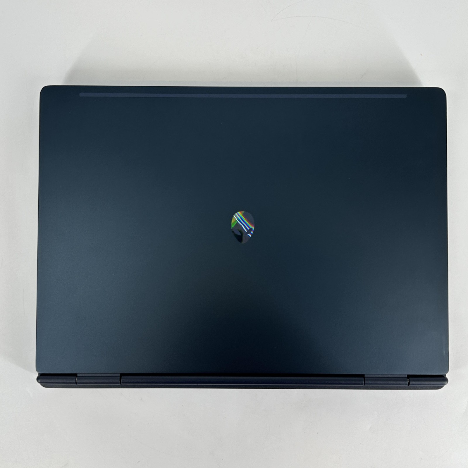 Dell Alienware 16 Aurora 120Hz WQXGA 2.5 GHz Intel Core 7 240H 32GB 1TB RTX 5060