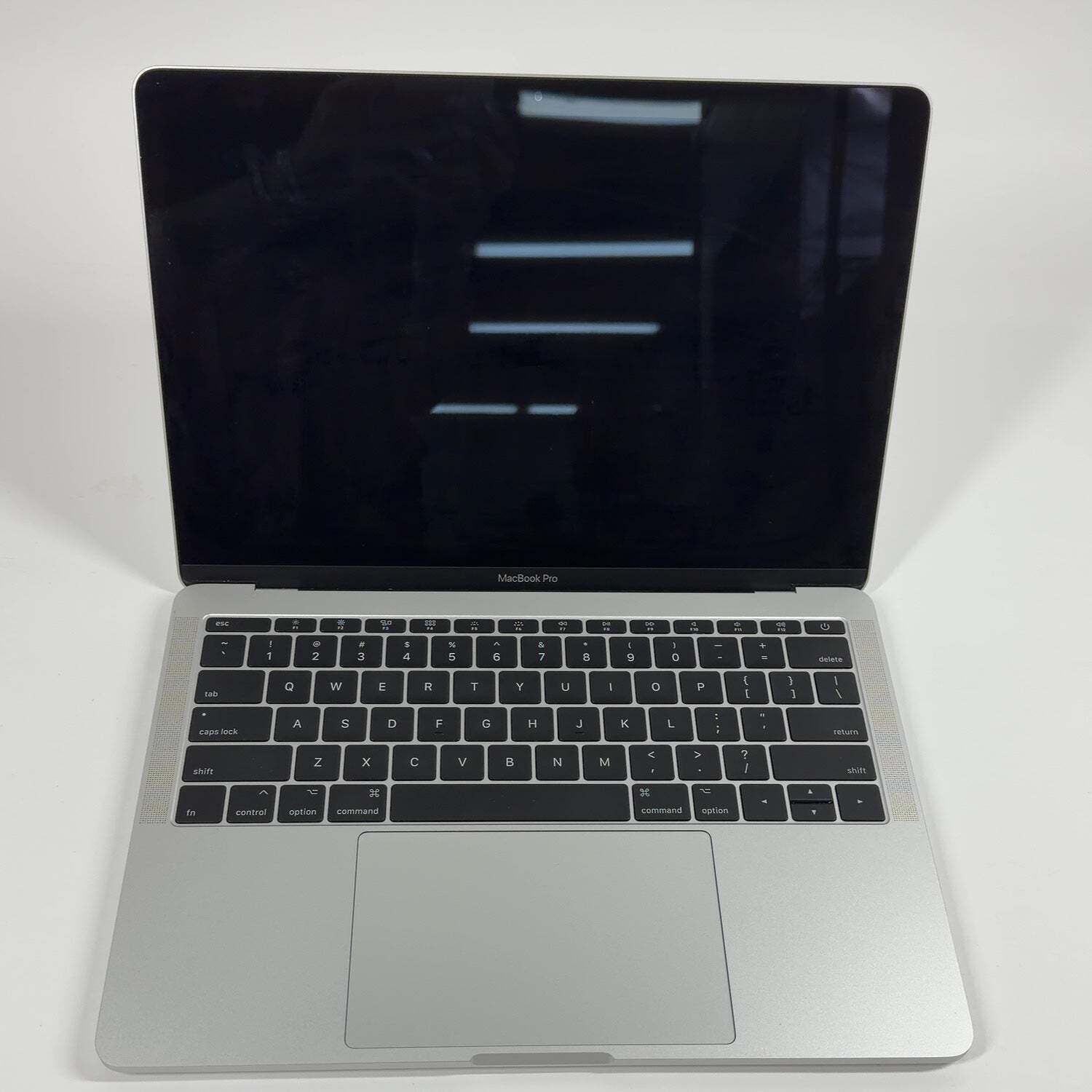 Broken 2017 Apple MacBook Pro 13.3″ i5 2.3GHz 16GB RAM 256GB SSD MPXU2LL/A