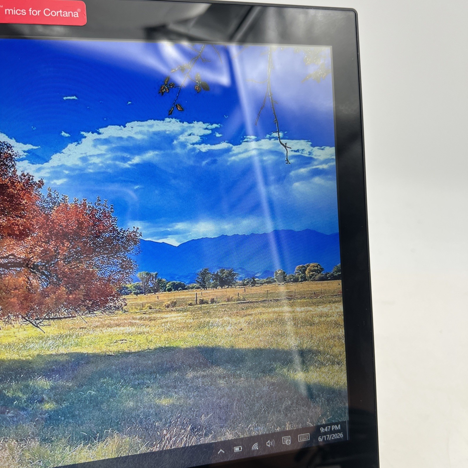 Toshiba Satellite E45W-C4200X 14in. 500GB, 6GB RAM Intel Core i3 5th Gen. 2.1GHz