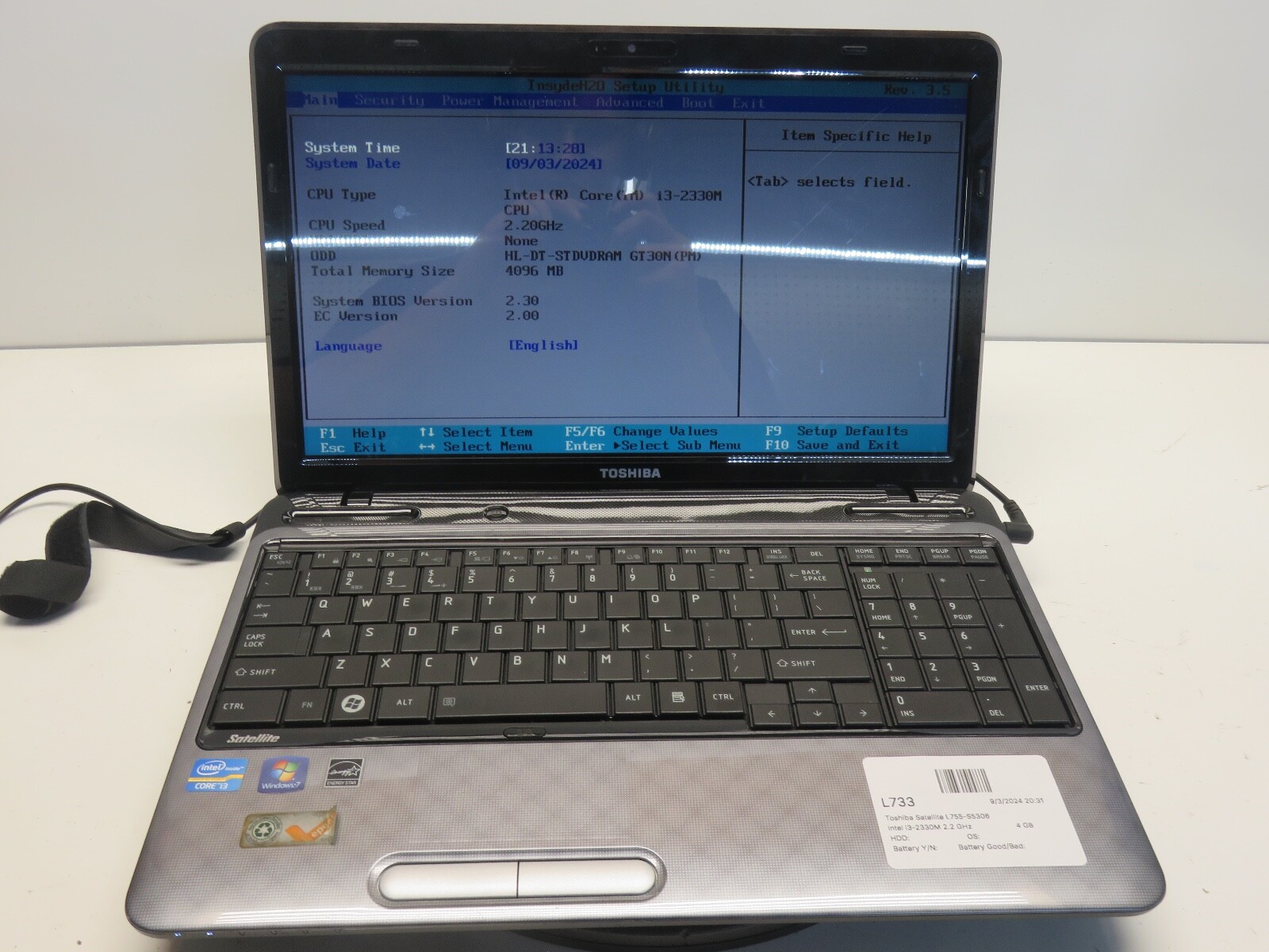 Toshiba Satellite L755-S5306 Intel i3-2330M 2.2 GHz 4 GB NO HDD No Batt