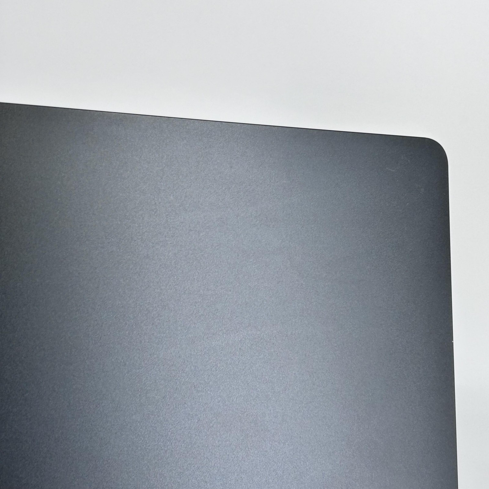 Microsoft Surface Laptop 3 13.5 2K TOUCH i7-1065G7 1.30GHz 16GB 256GB Worn Keys