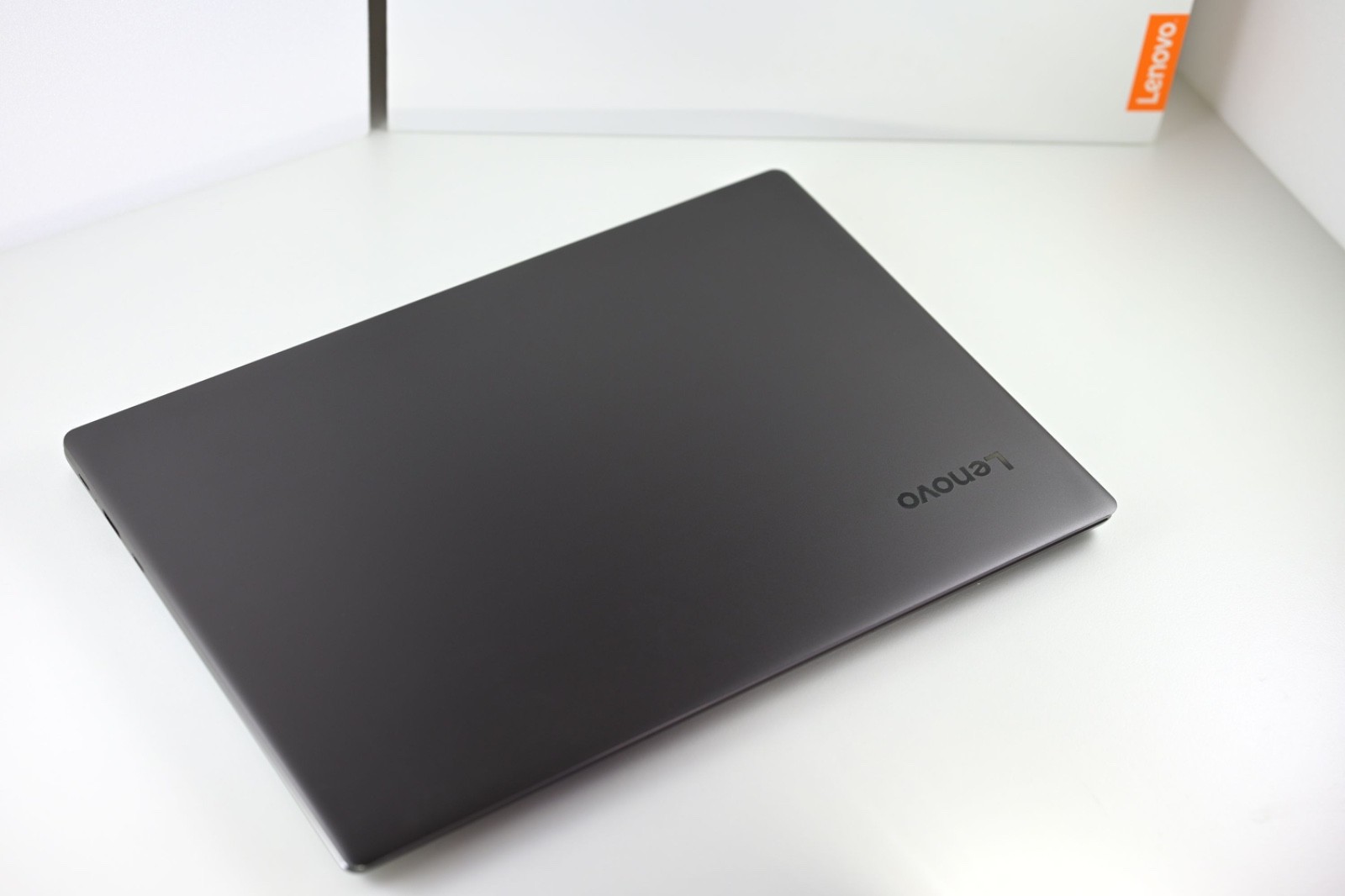 Lenovo IdeaPad 720S 13″ UHD | i7-8550U | 8GB | 1TB SSD Ultrabook Laptop