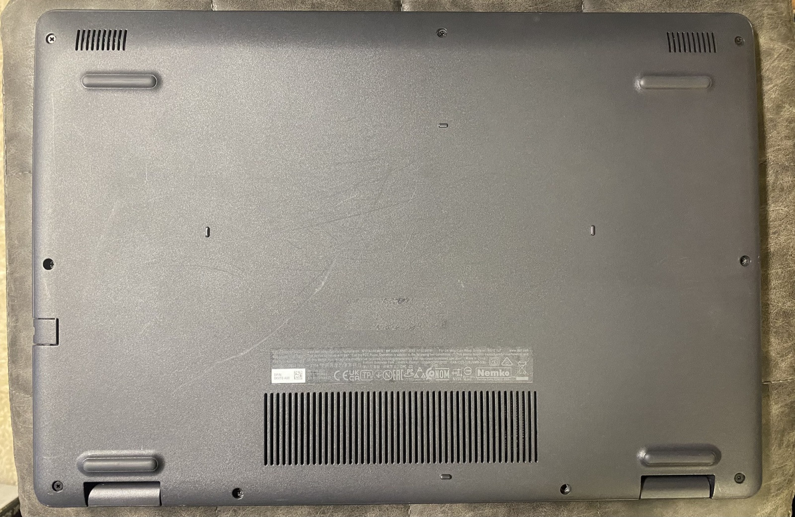 Dell Inspiron 15 3000 15.6″ (128GB SSD, Intel Celeron N4020 1.0GHz, 4GB RAM)