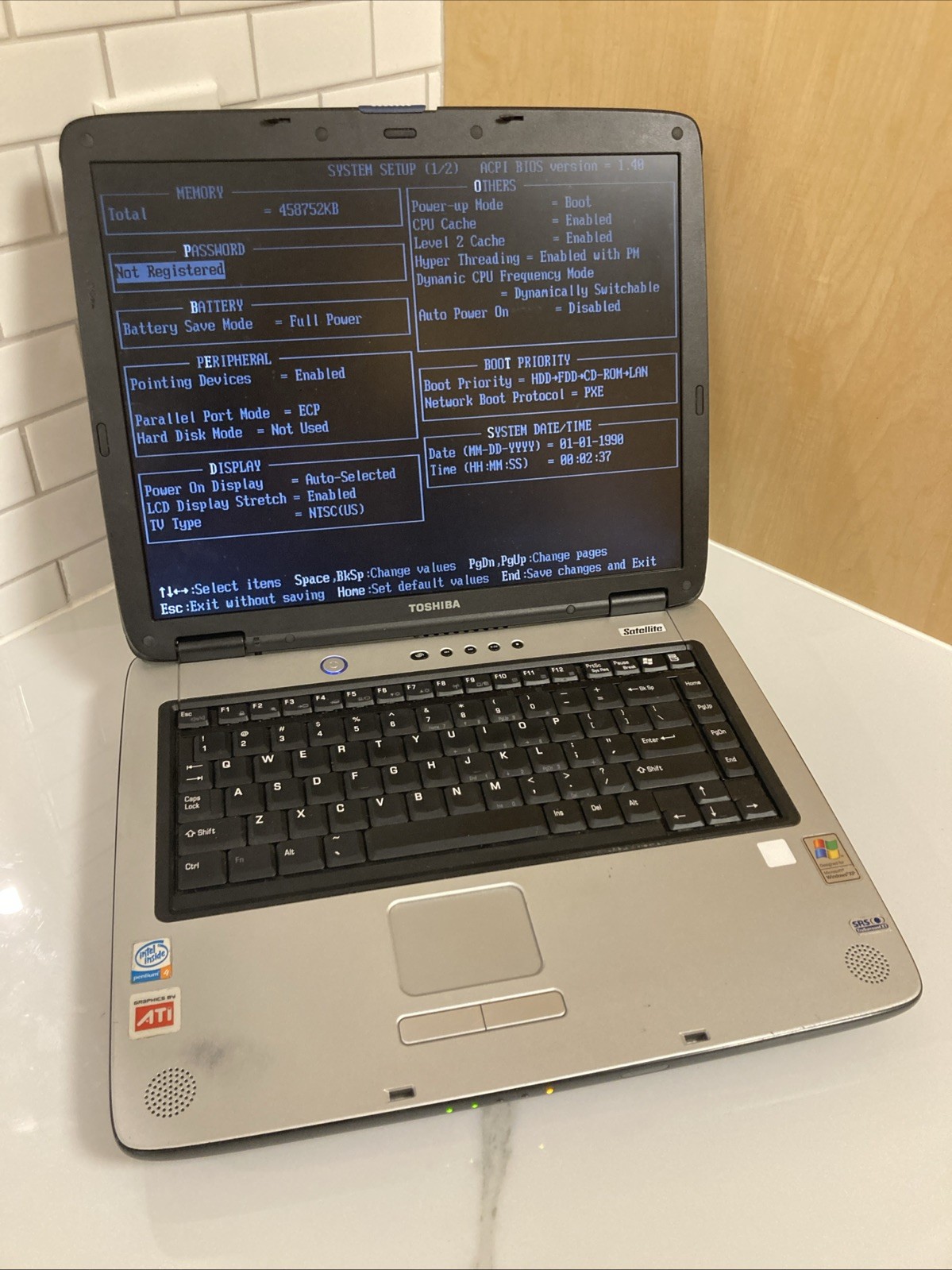 💻 Toshiba Satellite A65-S1762⚙️Pentium 4 ATI | Boots On | No HDD | Parts/Repair