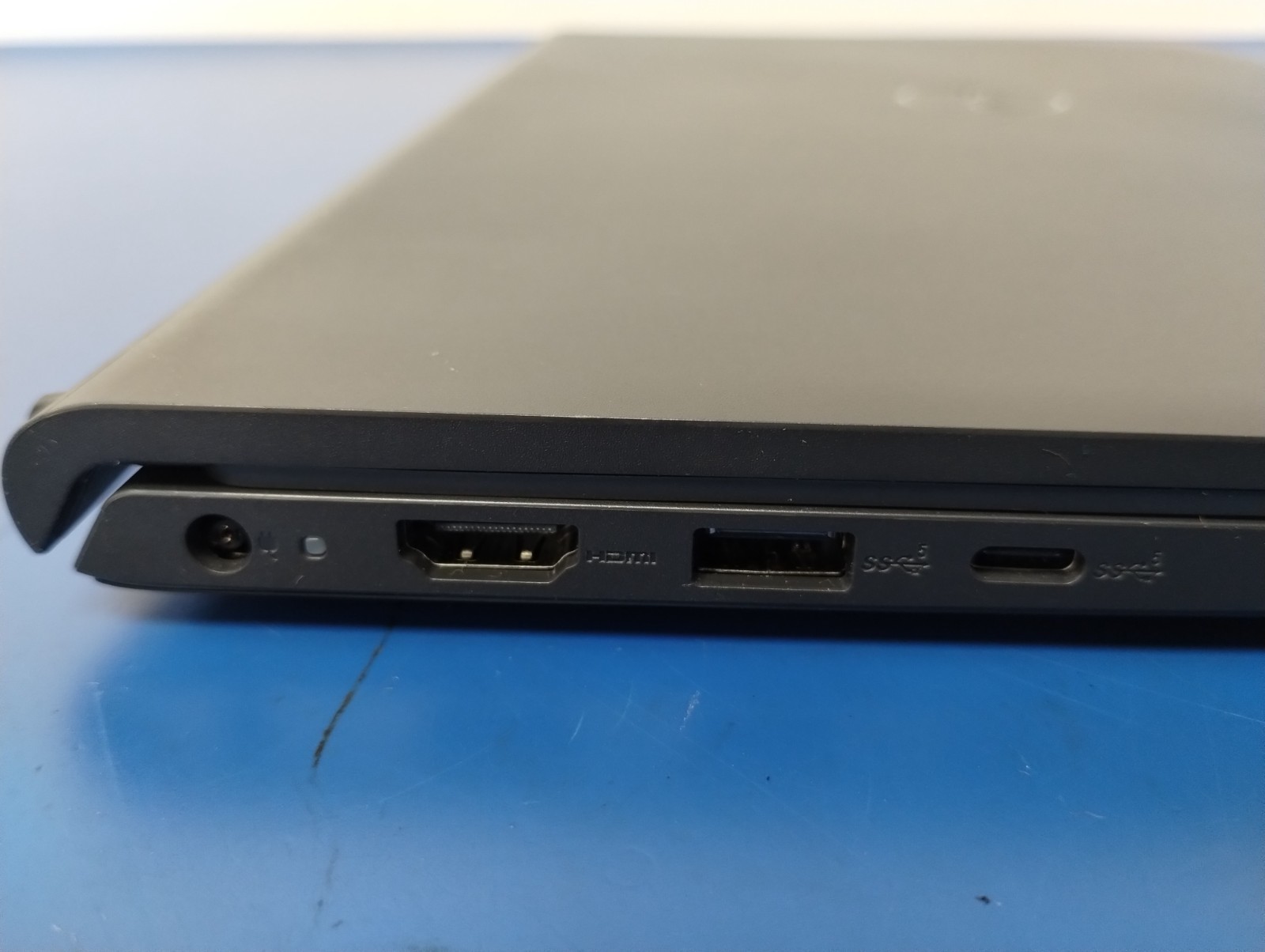 DELL 15 DC15255 G8MK9, AMD Ryzen 7 7730U, 2.00 GHz, 16 GB RAM 512 GB NVMe SSD